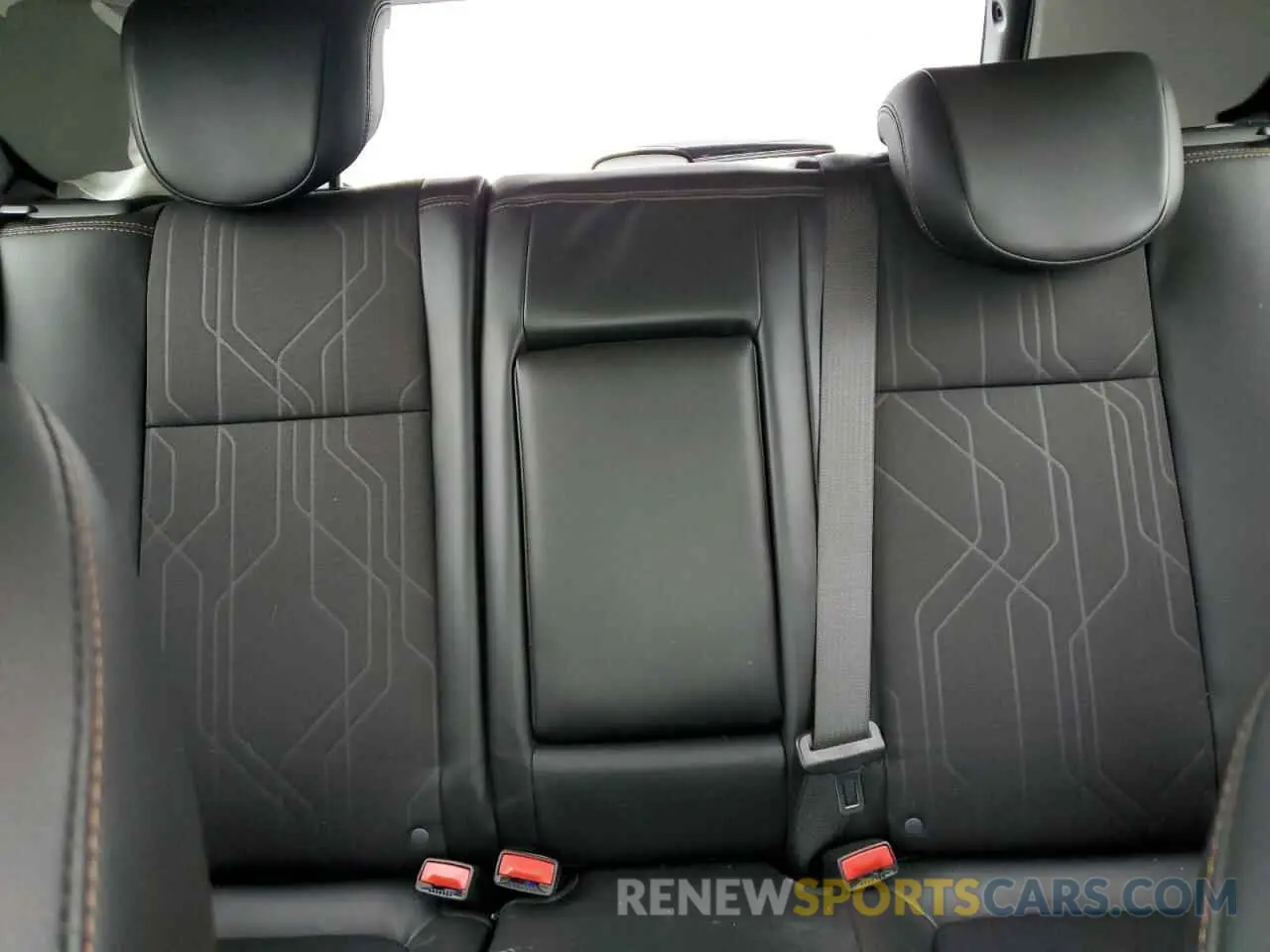 10 fotografías del automóvil dañado KL7CJPSB7KB927261 CHEVROLET TRAX 2019