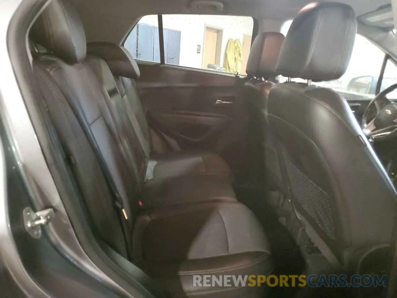 11 fotografías del automóvil dañado KL7CJPSB9KB810197 CHEVROLET TRAX 2019