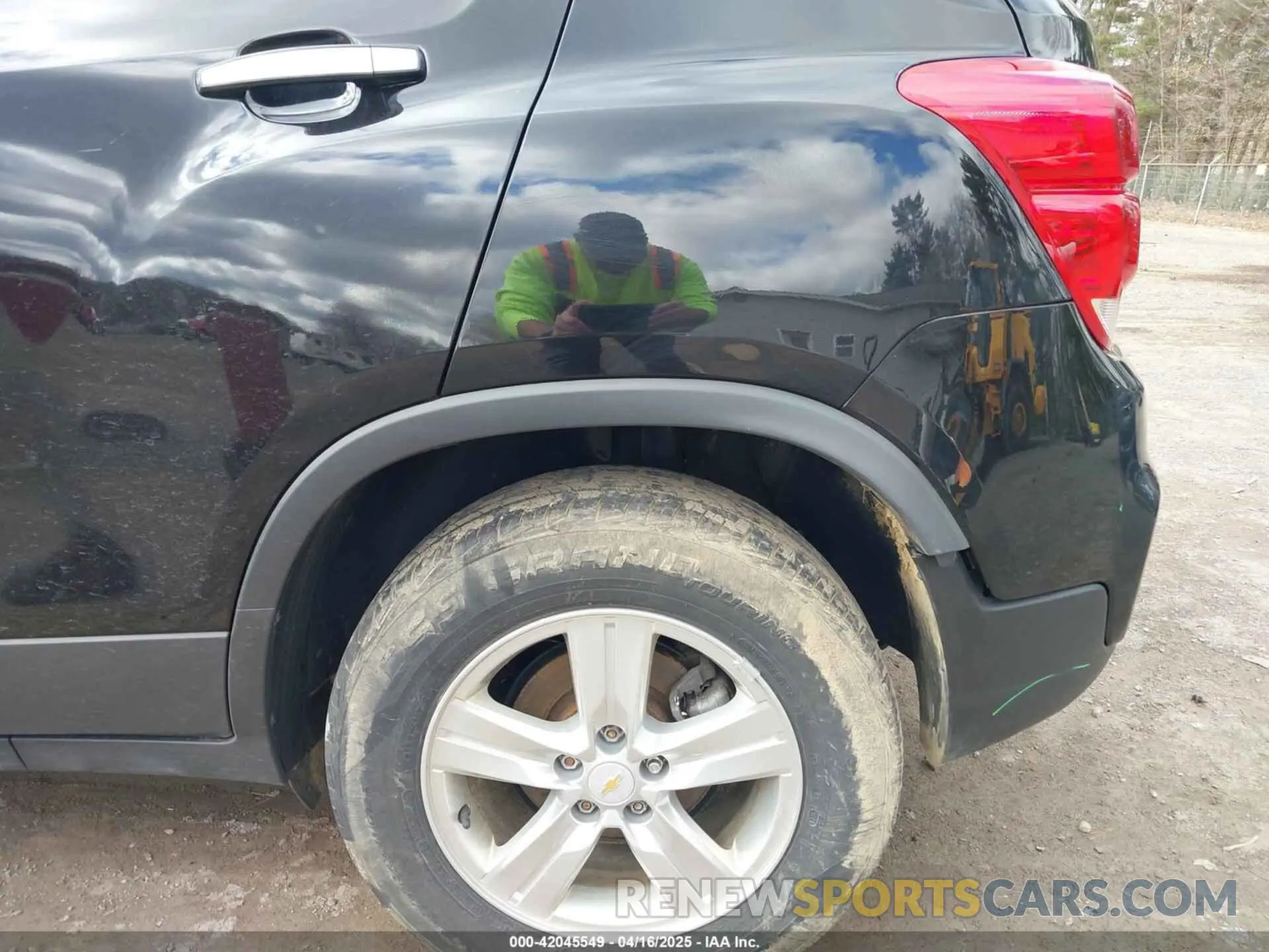 20 fotografías del automóvil dañado KL7CJPSBXKB898287 CHEVROLET TRAX 2019