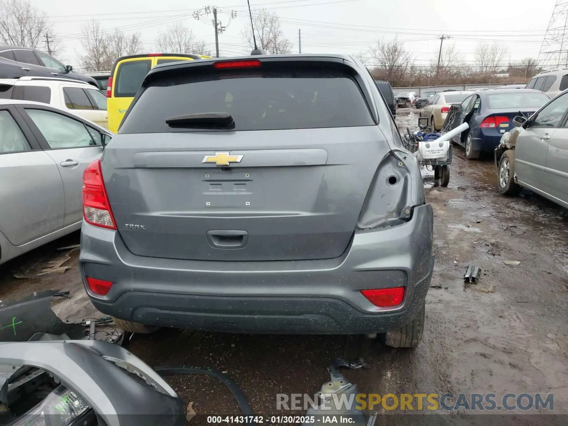 17 fotografías del automóvil dañado 3GNCJKSB0LL152282 CHEVROLET TRAX 2020