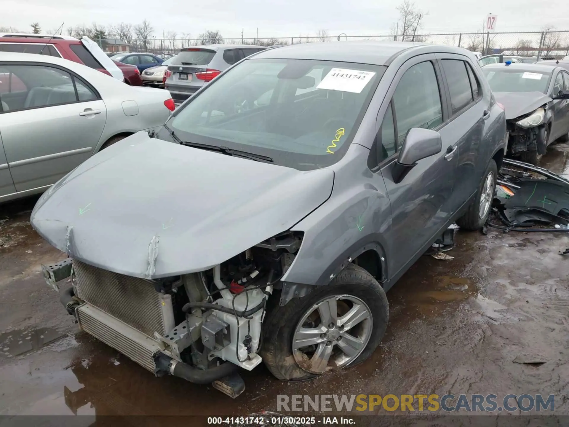 2 fotografías del automóvil dañado 3GNCJKSB0LL152282 CHEVROLET TRAX 2020