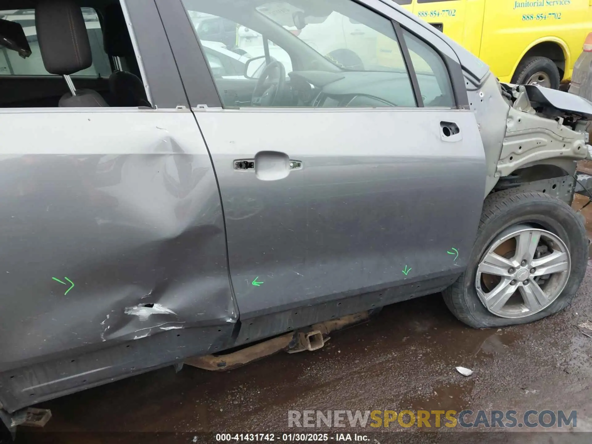 21 fotografías del automóvil dañado 3GNCJKSB0LL152282 CHEVROLET TRAX 2020