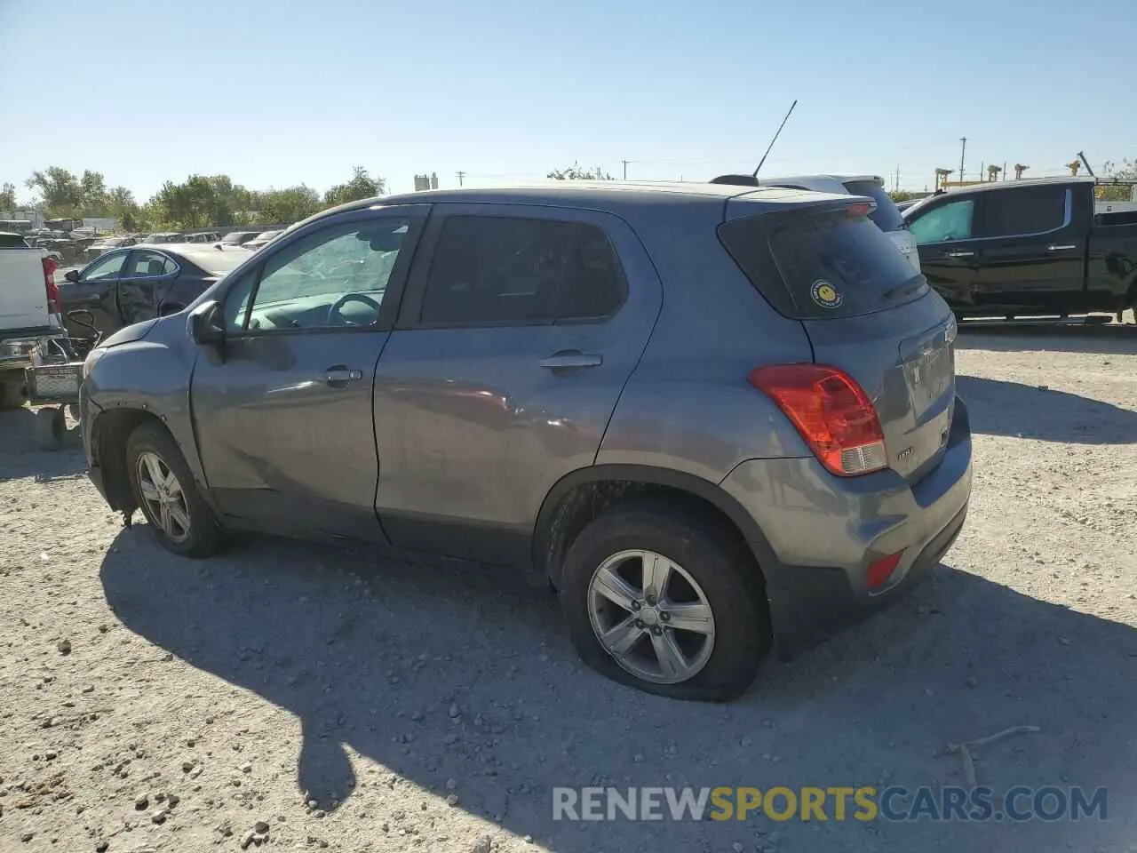 2 fotografías del automóvil dañado 3GNCJKSB0LL156848 CHEVROLET TRAX 2020