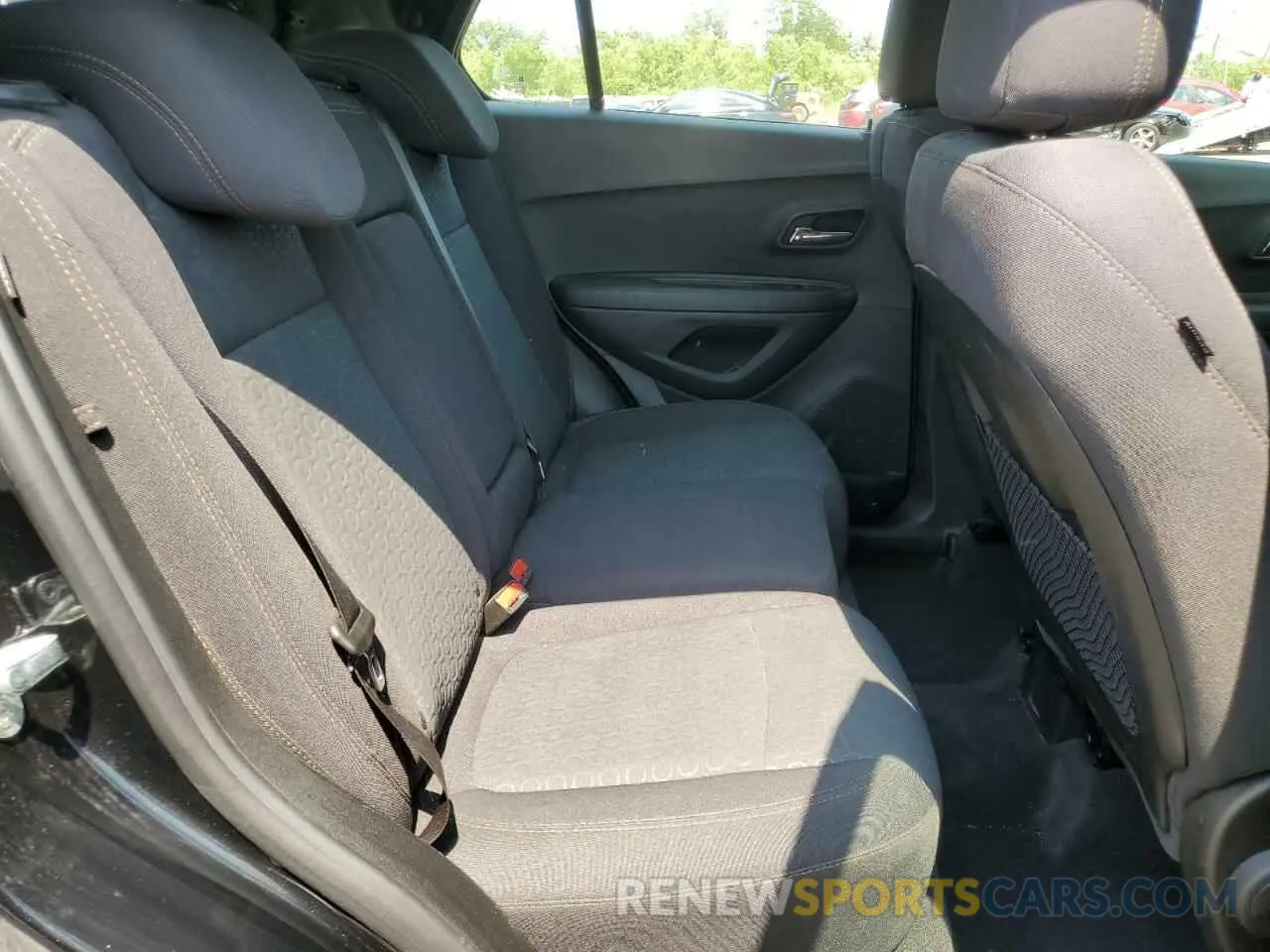 11 fotografías del automóvil dañado 3GNCJKSB1LL124569 CHEVROLET TRAX 2020