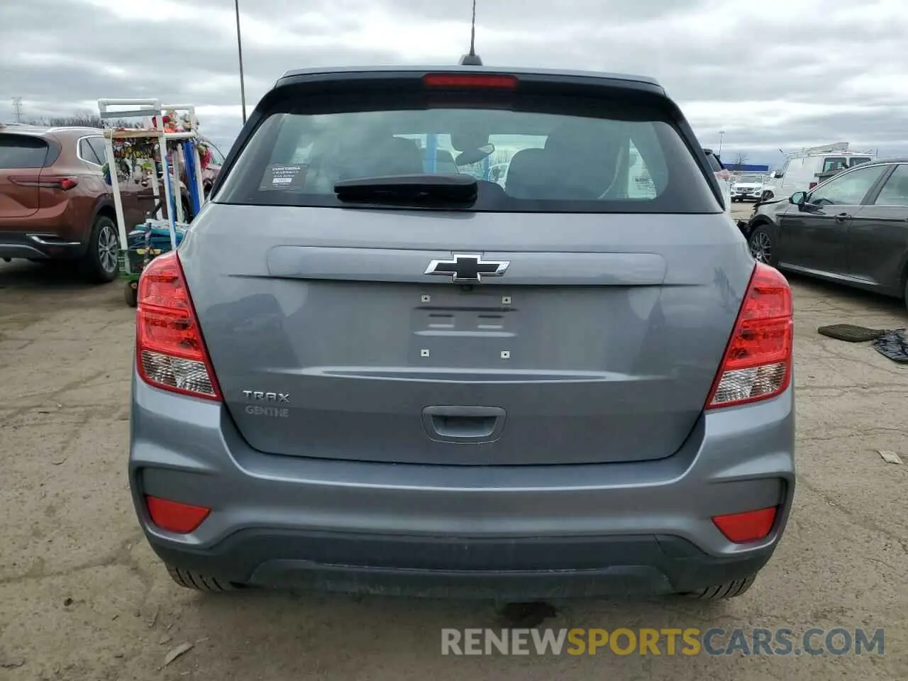 6 fotografías del automóvil dañado 3GNCJKSB1LL211212 CHEVROLET TRAX 2020