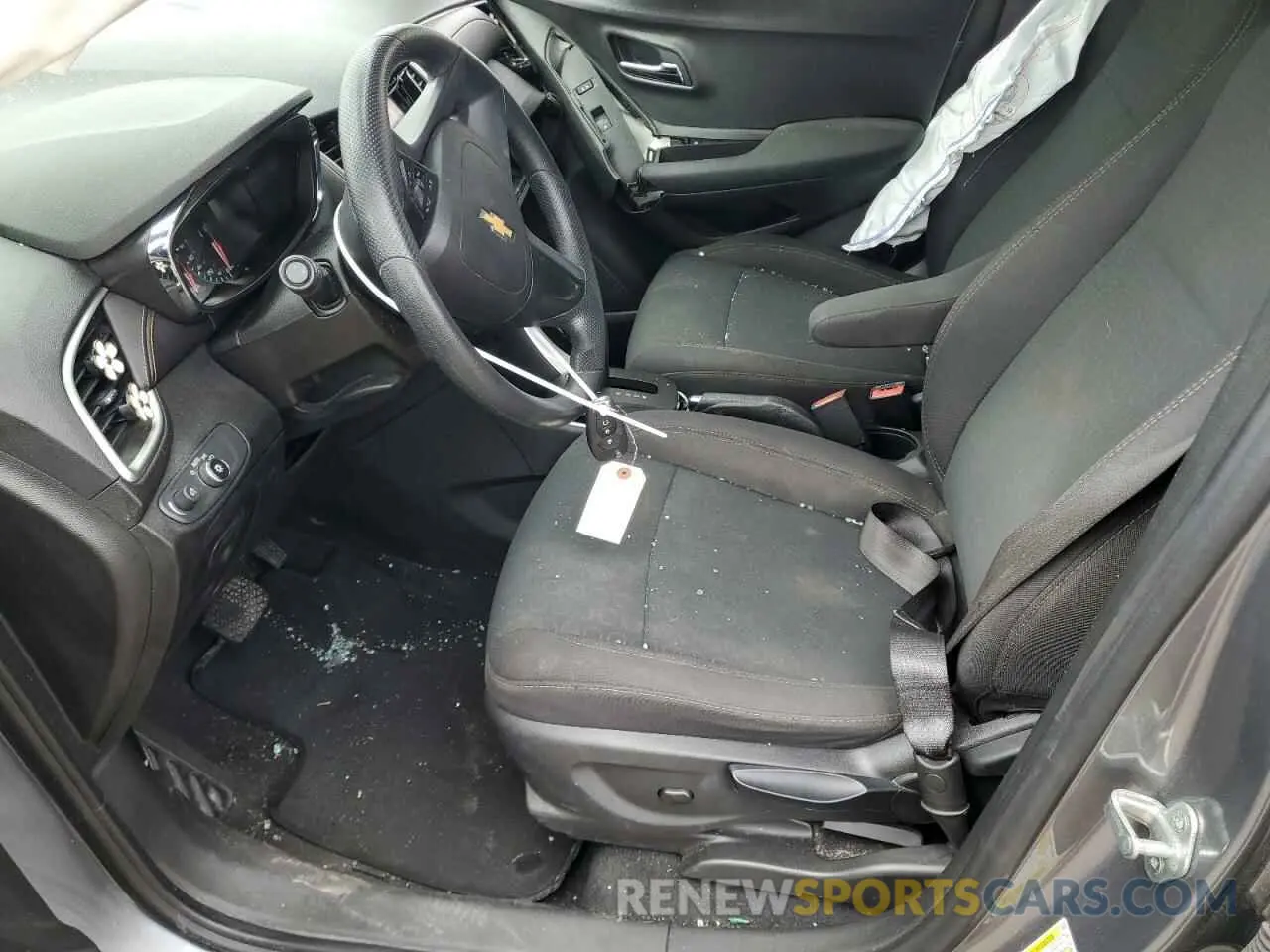 7 fotografías del automóvil dañado 3GNCJKSB1LL211212 CHEVROLET TRAX 2020