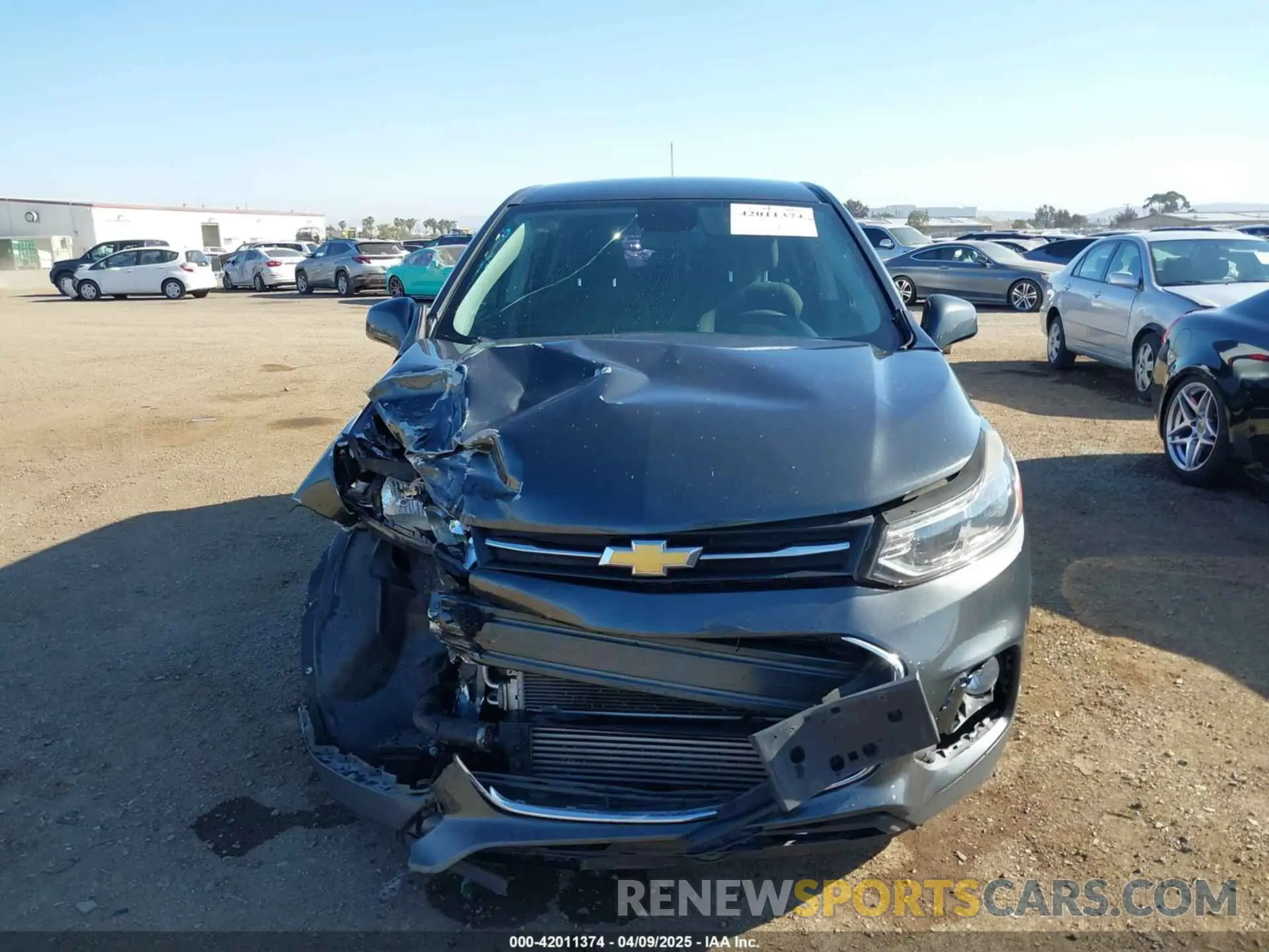 12 fotografías del automóvil dañado 3GNCJKSB1LL240323 CHEVROLET TRAX 2020