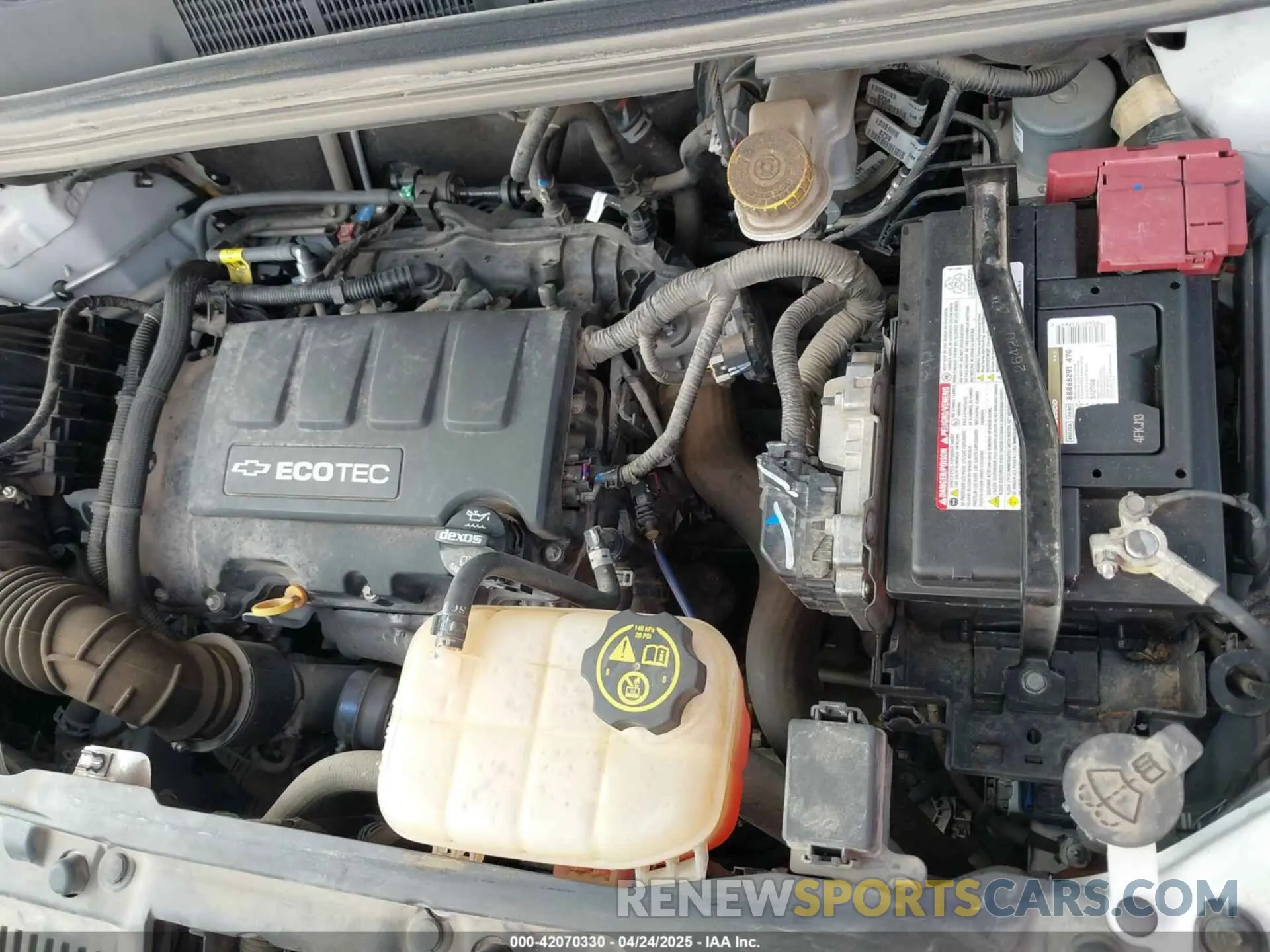 10 fotografías del automóvil dañado 3GNCJKSB2LL150095 CHEVROLET TRAX 2020