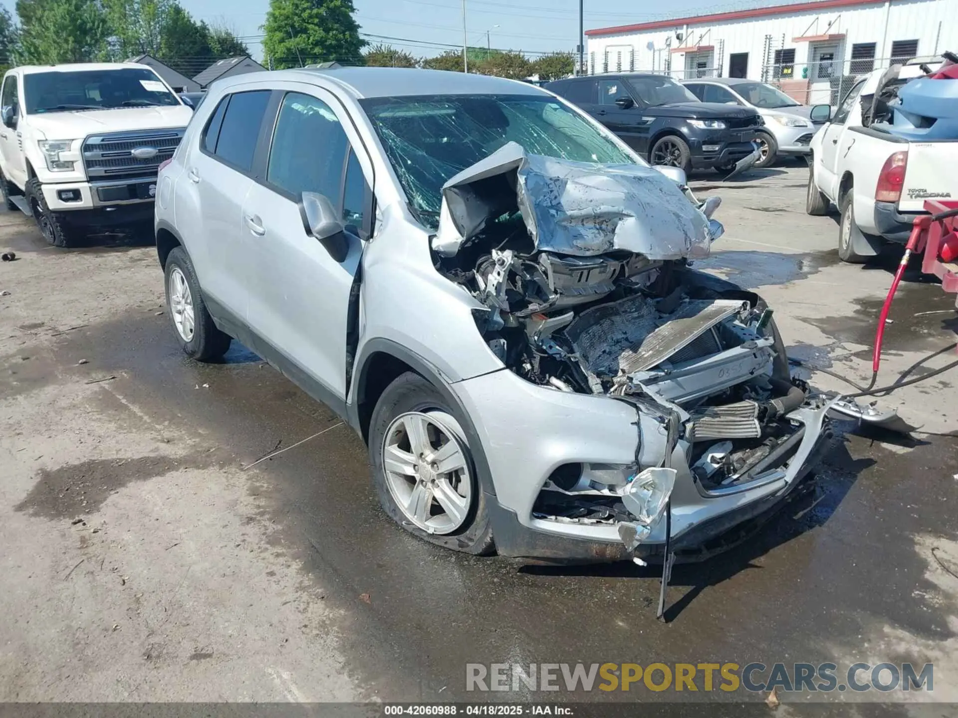 1 fotografías del automóvil dañado 3GNCJKSB2LL211624 CHEVROLET TRAX 2020