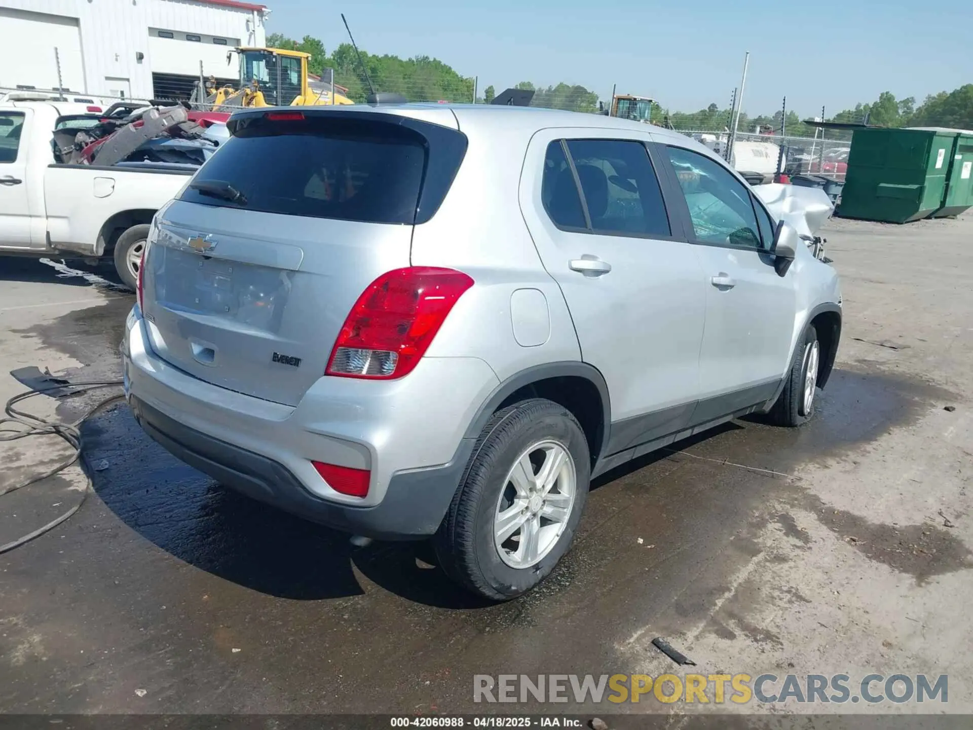 4 fotografías del automóvil dañado 3GNCJKSB2LL211624 CHEVROLET TRAX 2020