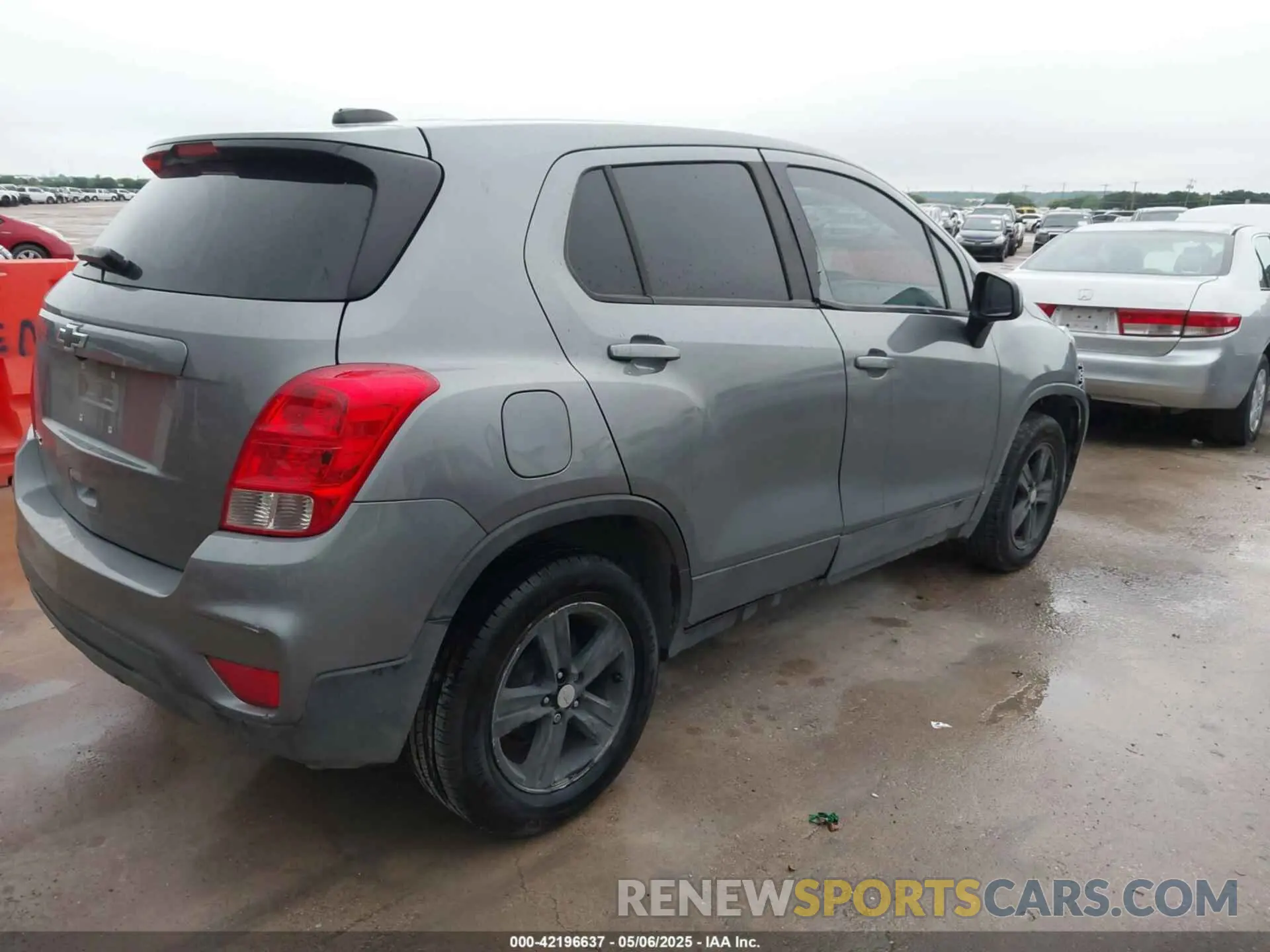 4 fotografías del automóvil dañado 3GNCJKSB2LL221800 CHEVROLET TRAX 2020