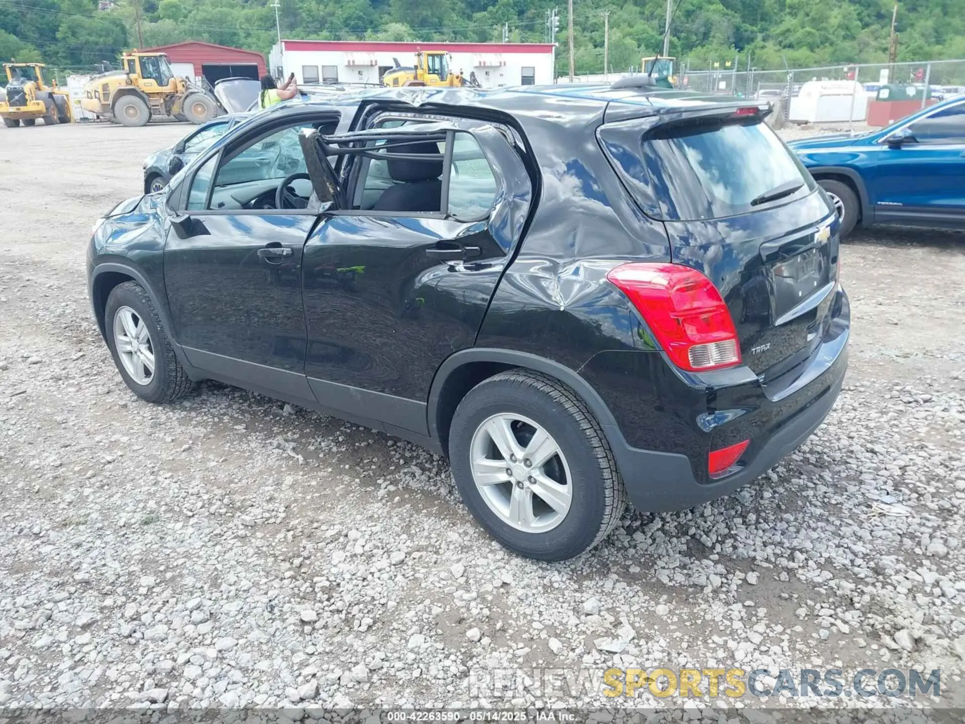 3 fotografías del automóvil dañado 3GNCJKSB3LL128008 CHEVROLET TRAX 2020
