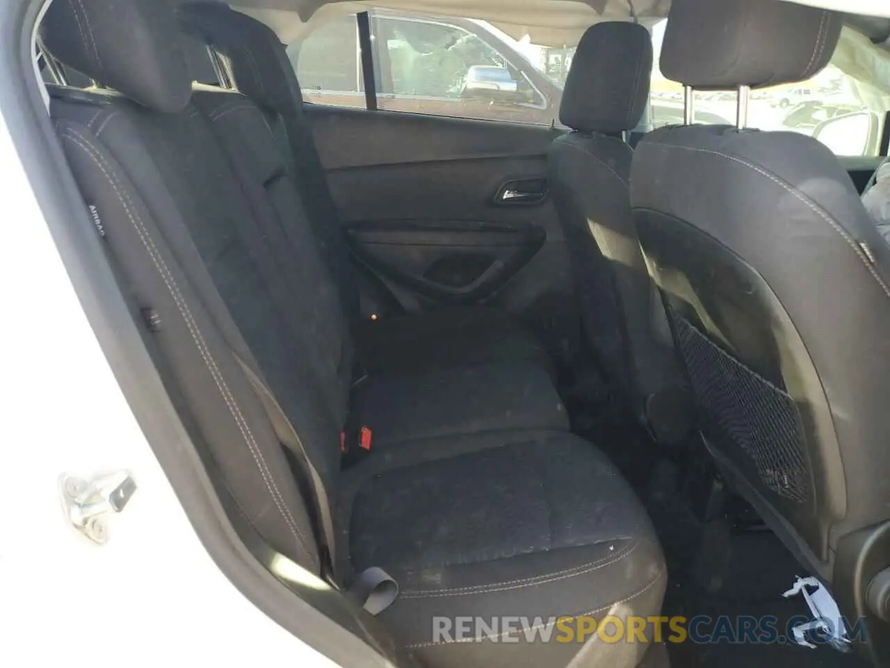 10 fotografías del automóvil dañado 3GNCJKSB3LL130986 CHEVROLET TRAX 2020