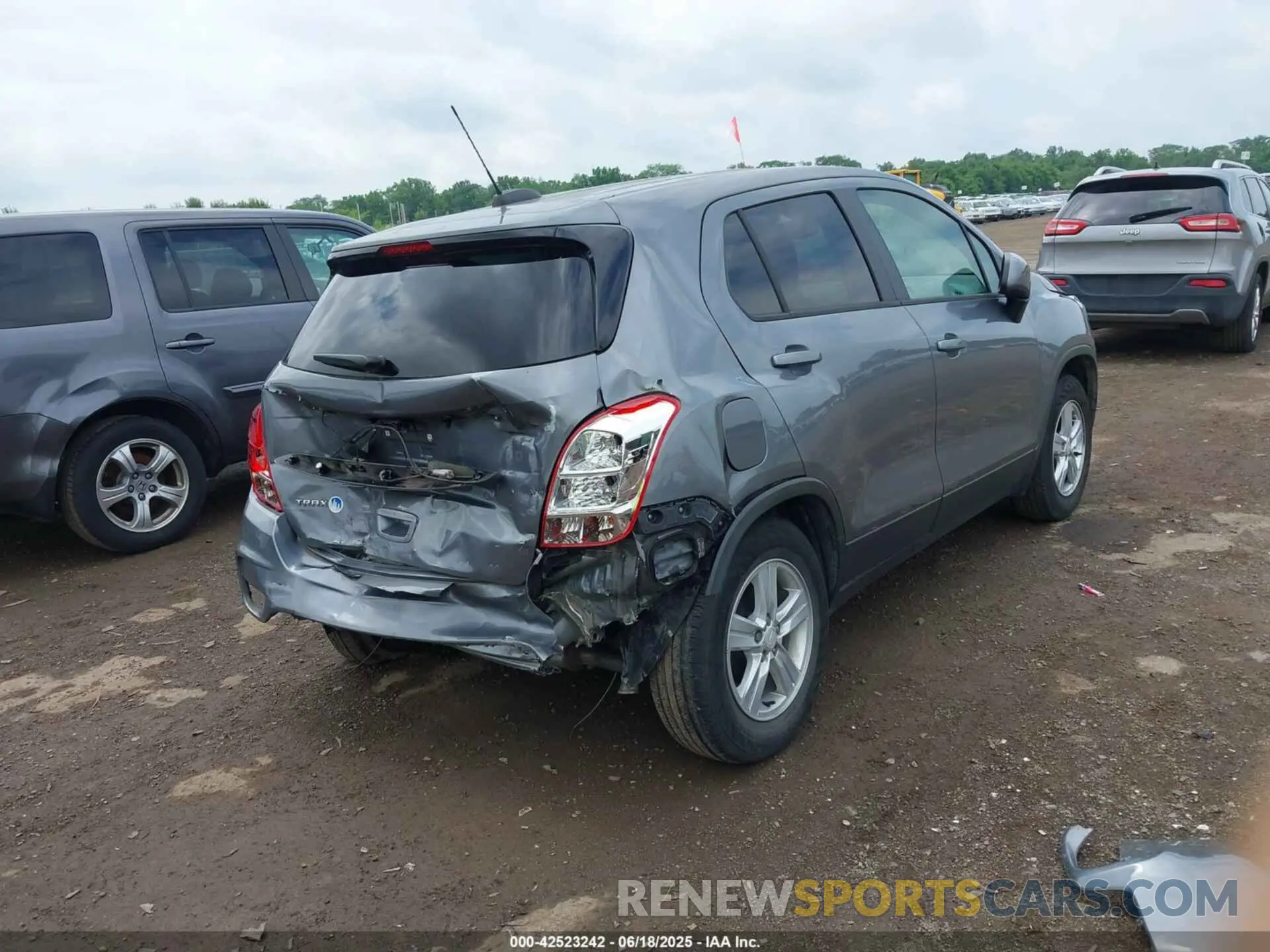 17 fotografías del automóvil dañado 3GNCJKSB3LL154785 CHEVROLET TRAX 2020