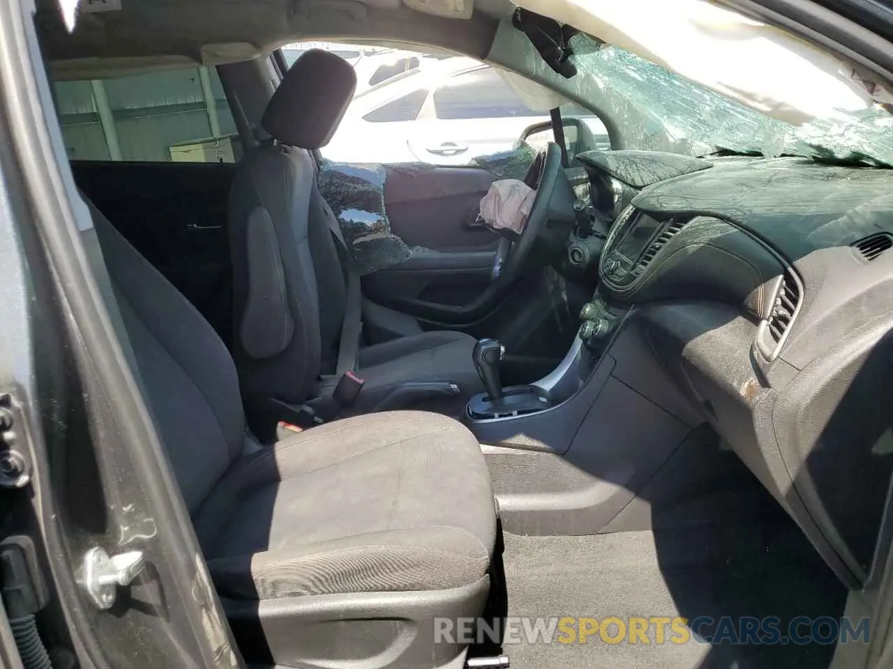 7 fotografías del automóvil dañado 3GNCJKSB3LL168525 CHEVROLET TRAX 2020