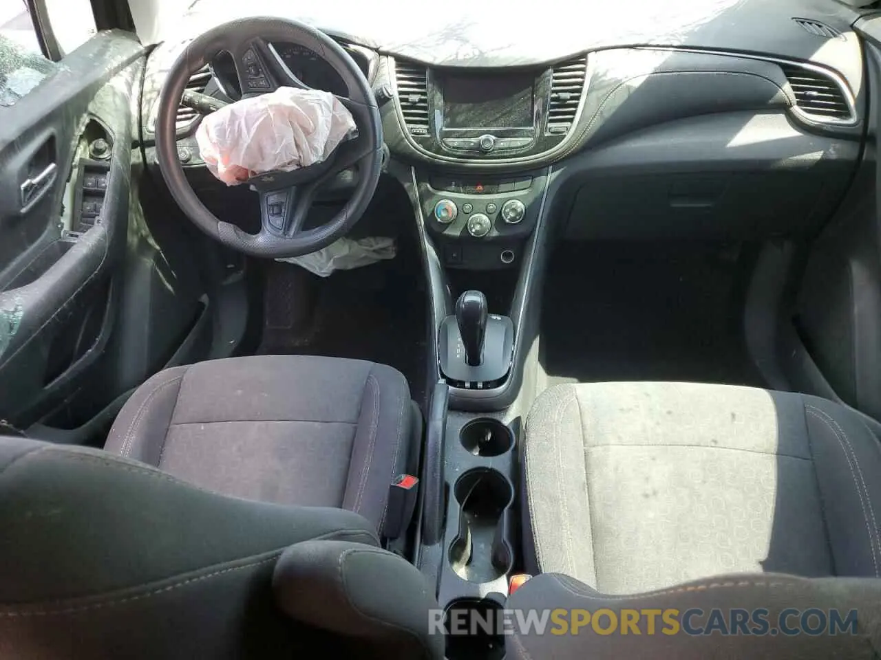 8 fotografías del automóvil dañado 3GNCJKSB3LL168525 CHEVROLET TRAX 2020
