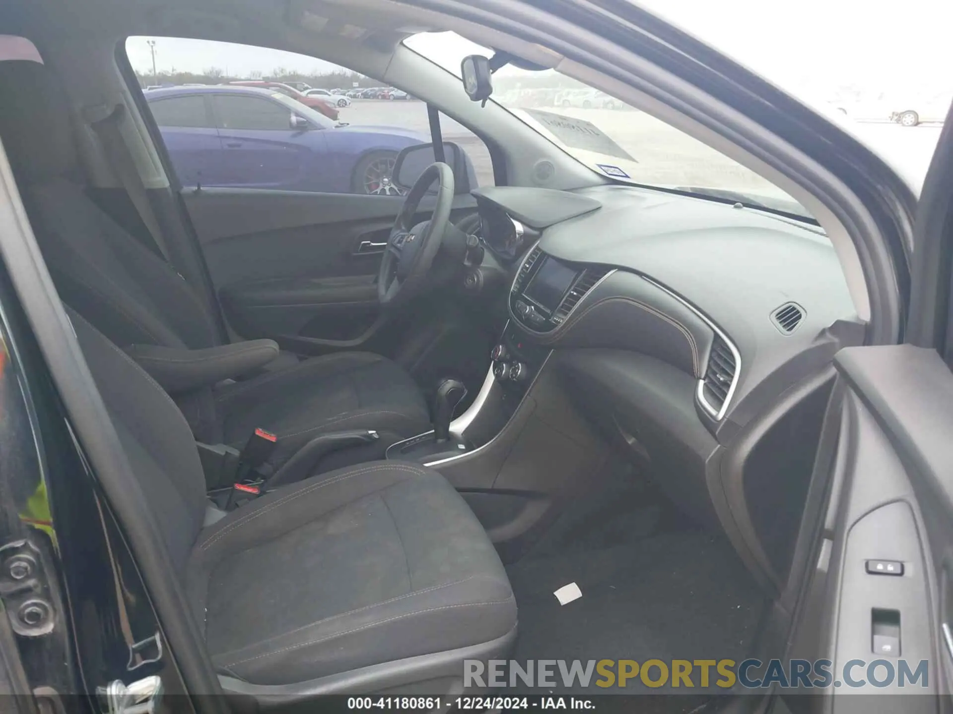 5 fotografías del automóvil dañado 3GNCJKSB3LL326149 CHEVROLET TRAX 2020