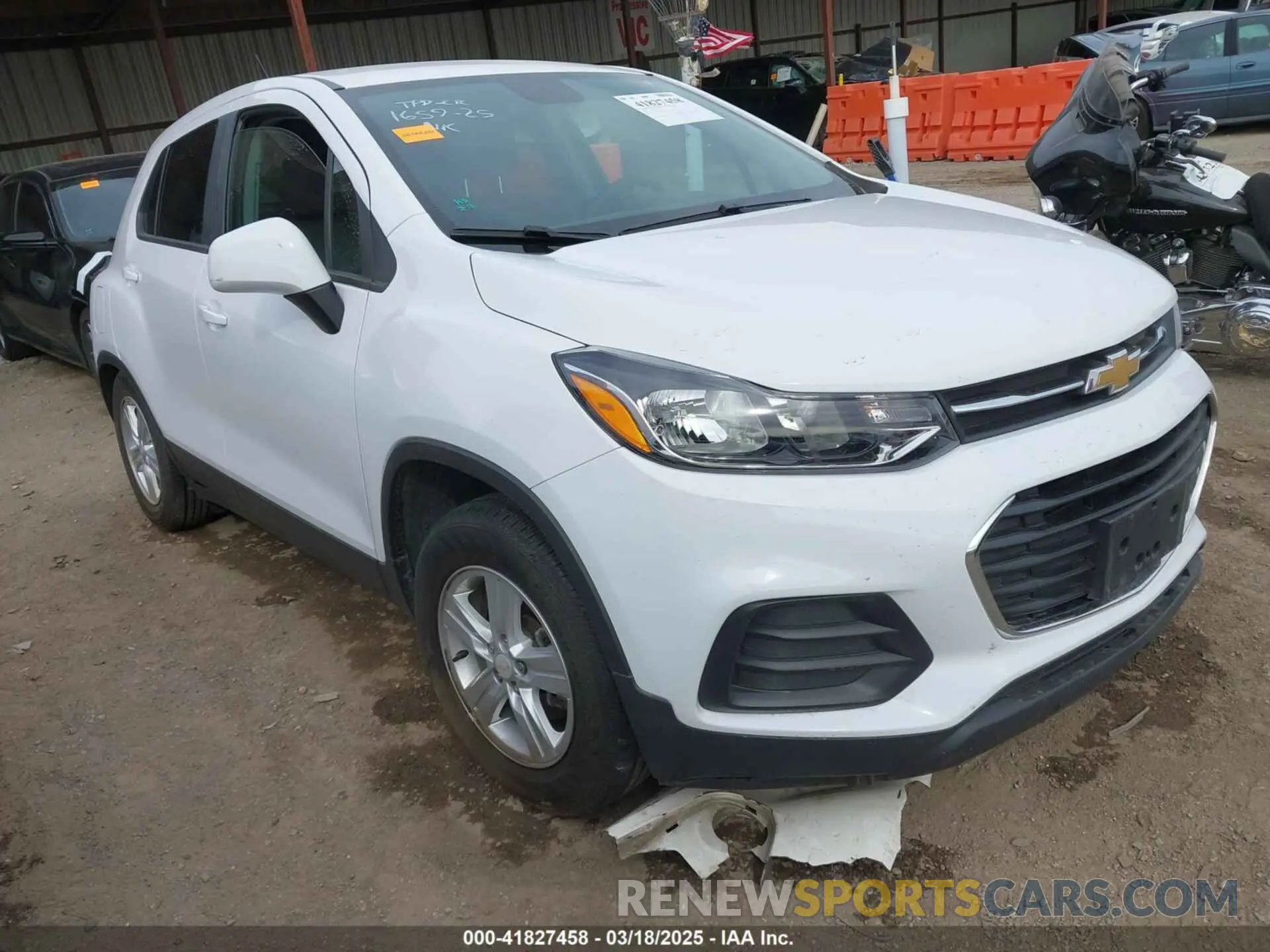 1 fotografías del automóvil dañado 3GNCJKSB3LL327950 CHEVROLET TRAX 2020
