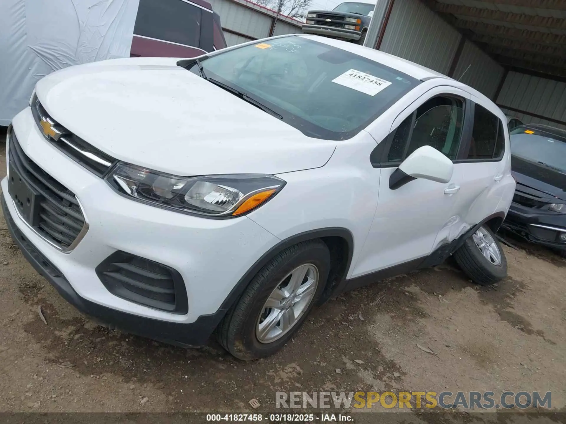 2 fotografías del automóvil dañado 3GNCJKSB3LL327950 CHEVROLET TRAX 2020