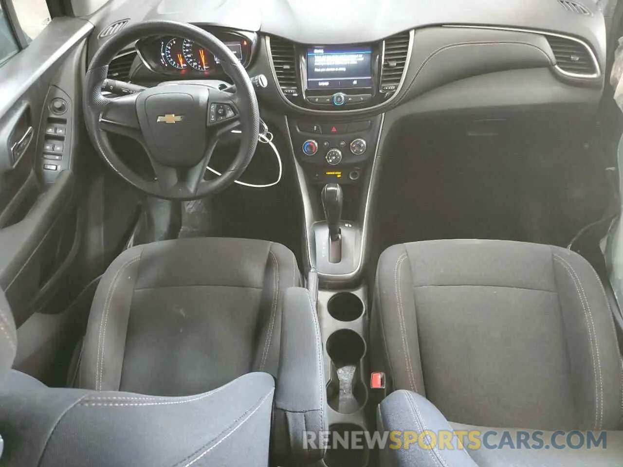 8 fotografías del automóvil dañado 3GNCJKSB4LL129040 CHEVROLET TRAX 2020