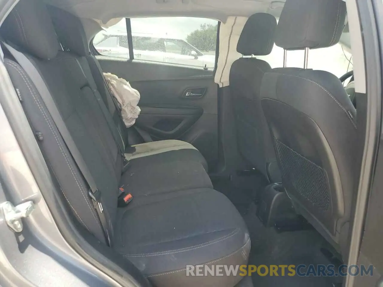 11 fotografías del automóvil dañado 3GNCJKSB4LL276409 CHEVROLET TRAX 2020