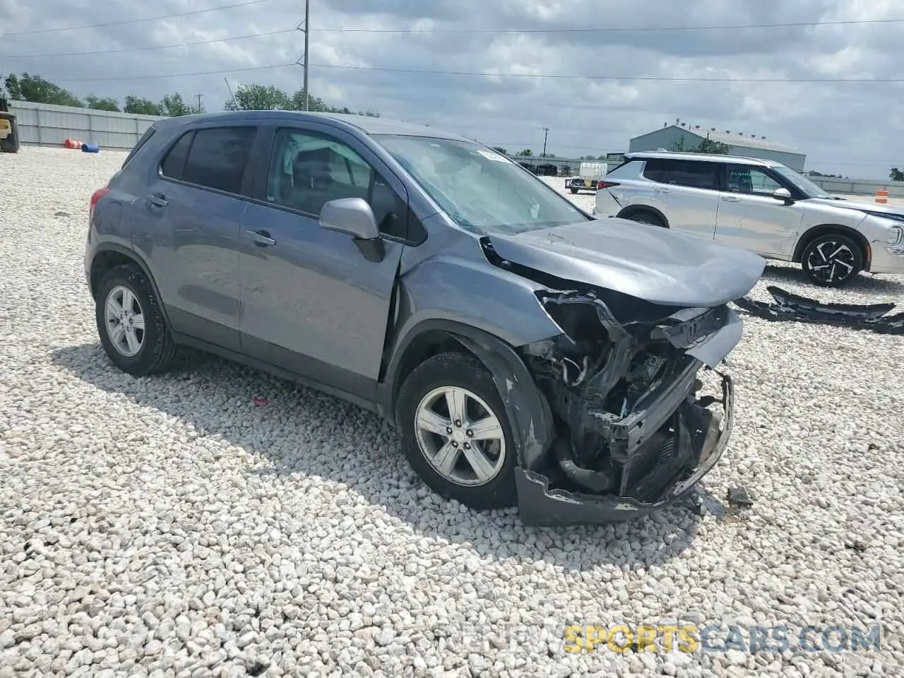 4 fotografías del automóvil dañado 3GNCJKSB4LL276409 CHEVROLET TRAX 2020