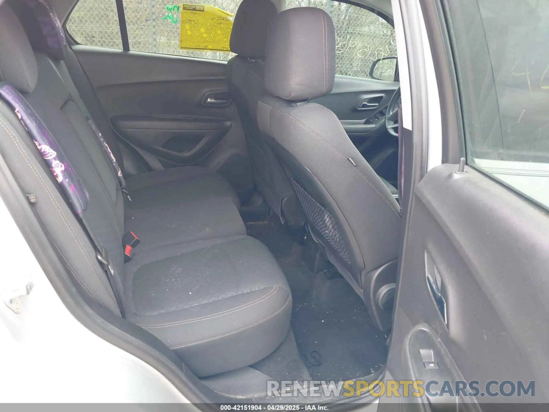 8 fotografías del automóvil dañado 3GNCJKSB4LL305522 CHEVROLET TRAX 2020