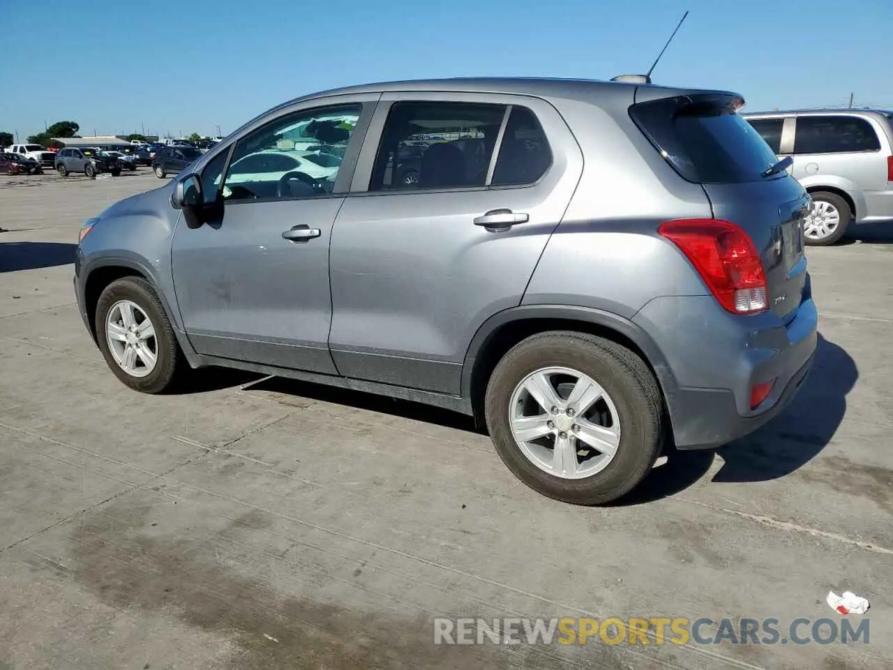 2 fotografías del automóvil dañado 3GNCJKSB5LL159079 CHEVROLET TRAX 2020