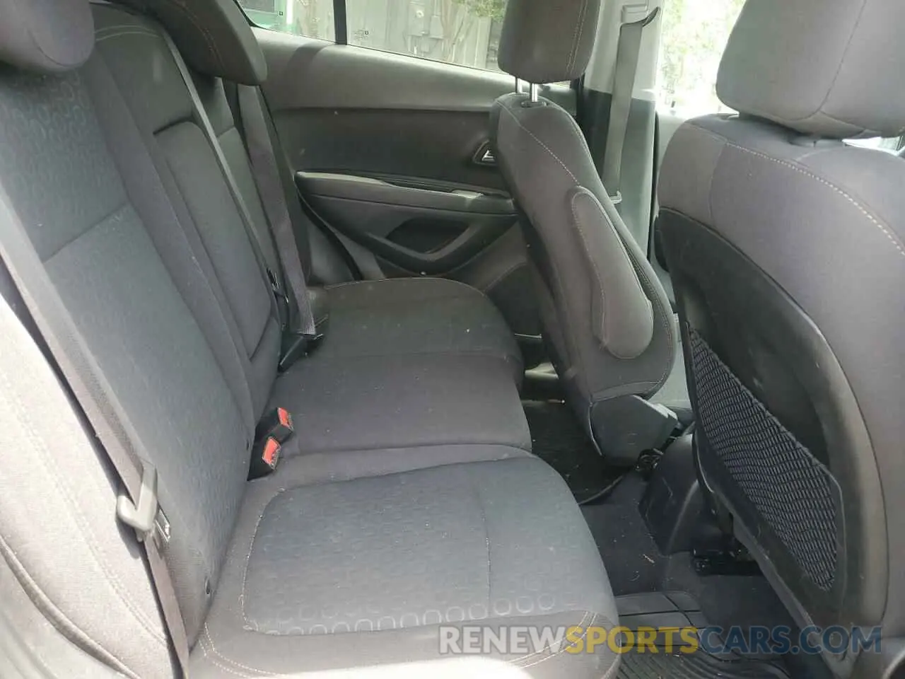 10 fotografías del automóvil dañado 3GNCJKSB7LL117917 CHEVROLET TRAX 2020