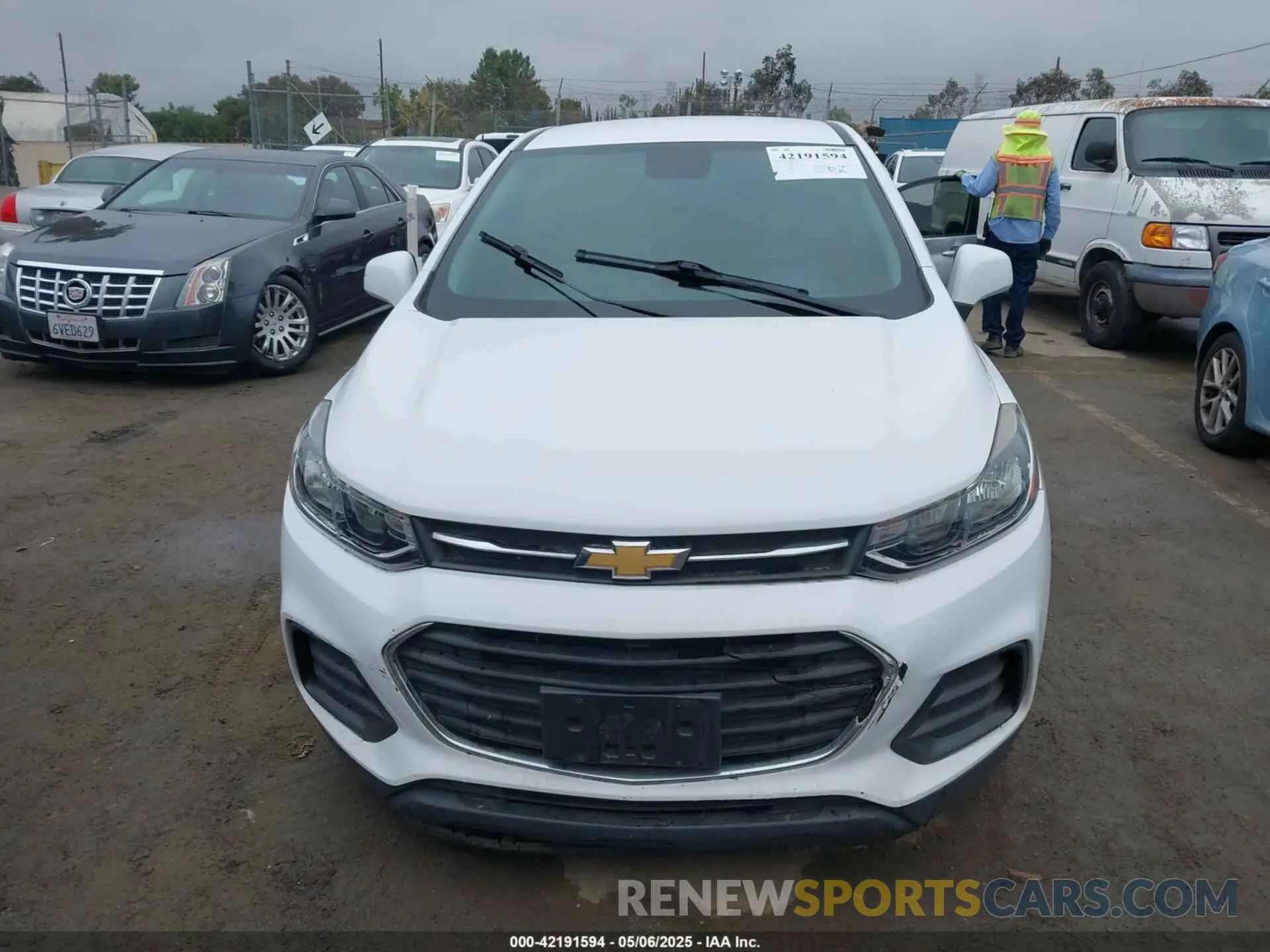 12 fotografías del automóvil dañado 3GNCJKSB7LL171573 CHEVROLET TRAX 2020