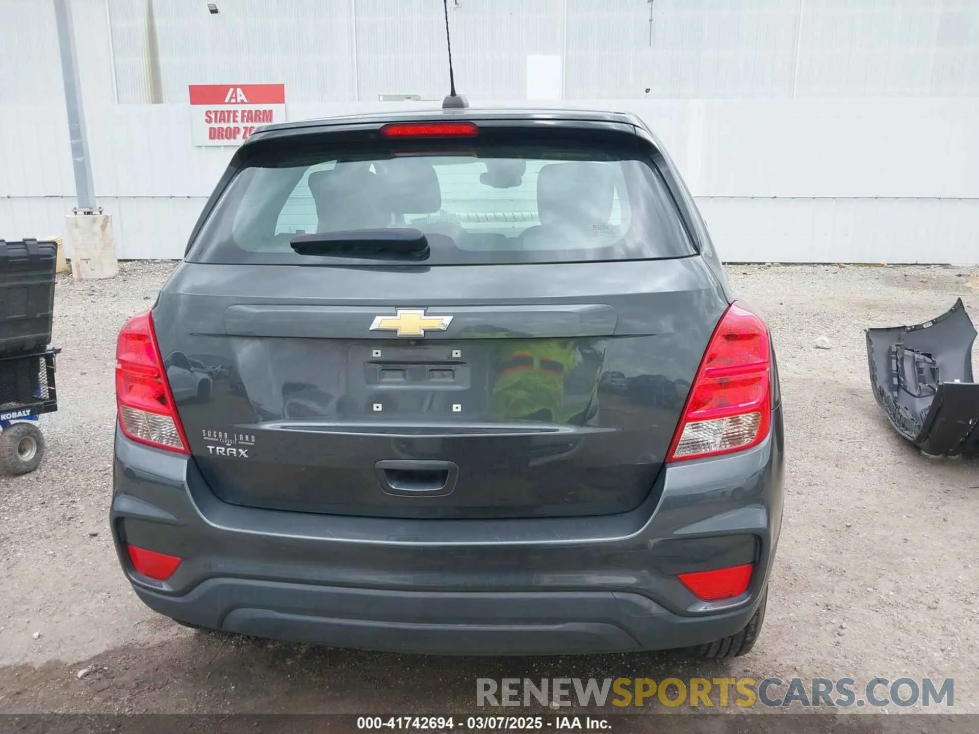 17 fotografías del automóvil dañado 3GNCJKSB7LL171718 CHEVROLET TRAX 2020