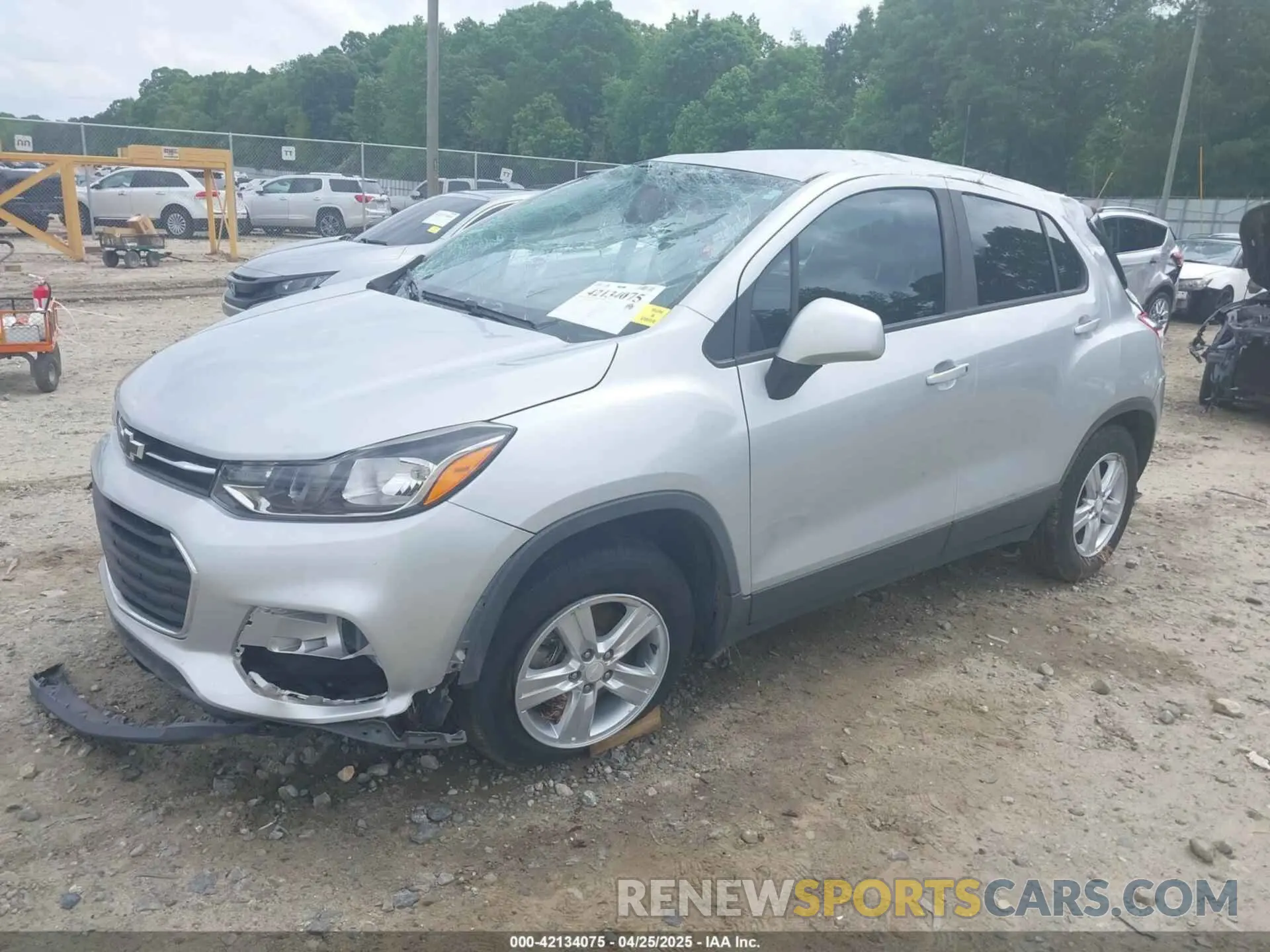 2 fotografías del automóvil dañado 3GNCJKSB7LL201476 CHEVROLET TRAX 2020