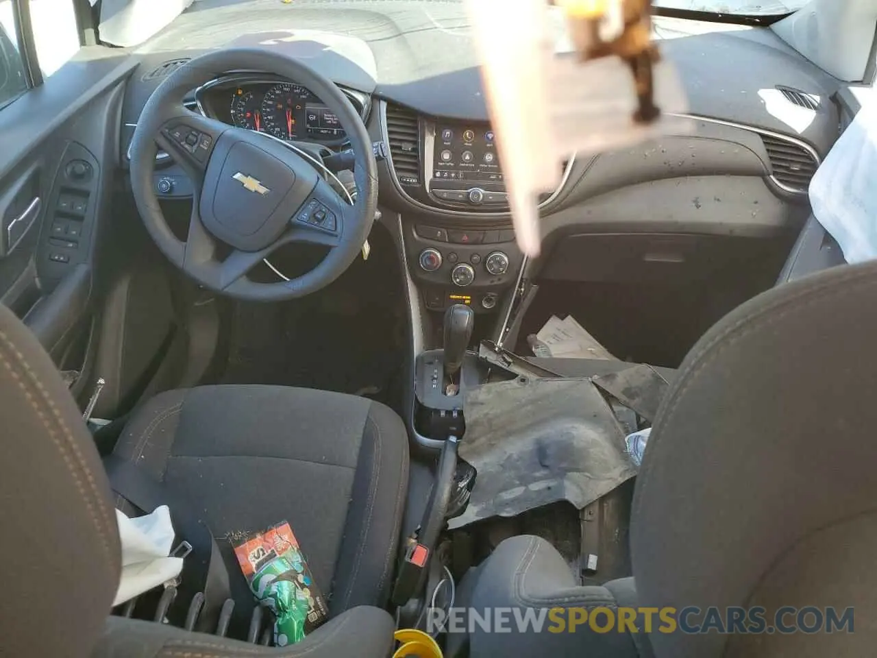 8 fotografías del automóvil dañado 3GNCJKSB7LL227642 CHEVROLET TRAX 2020