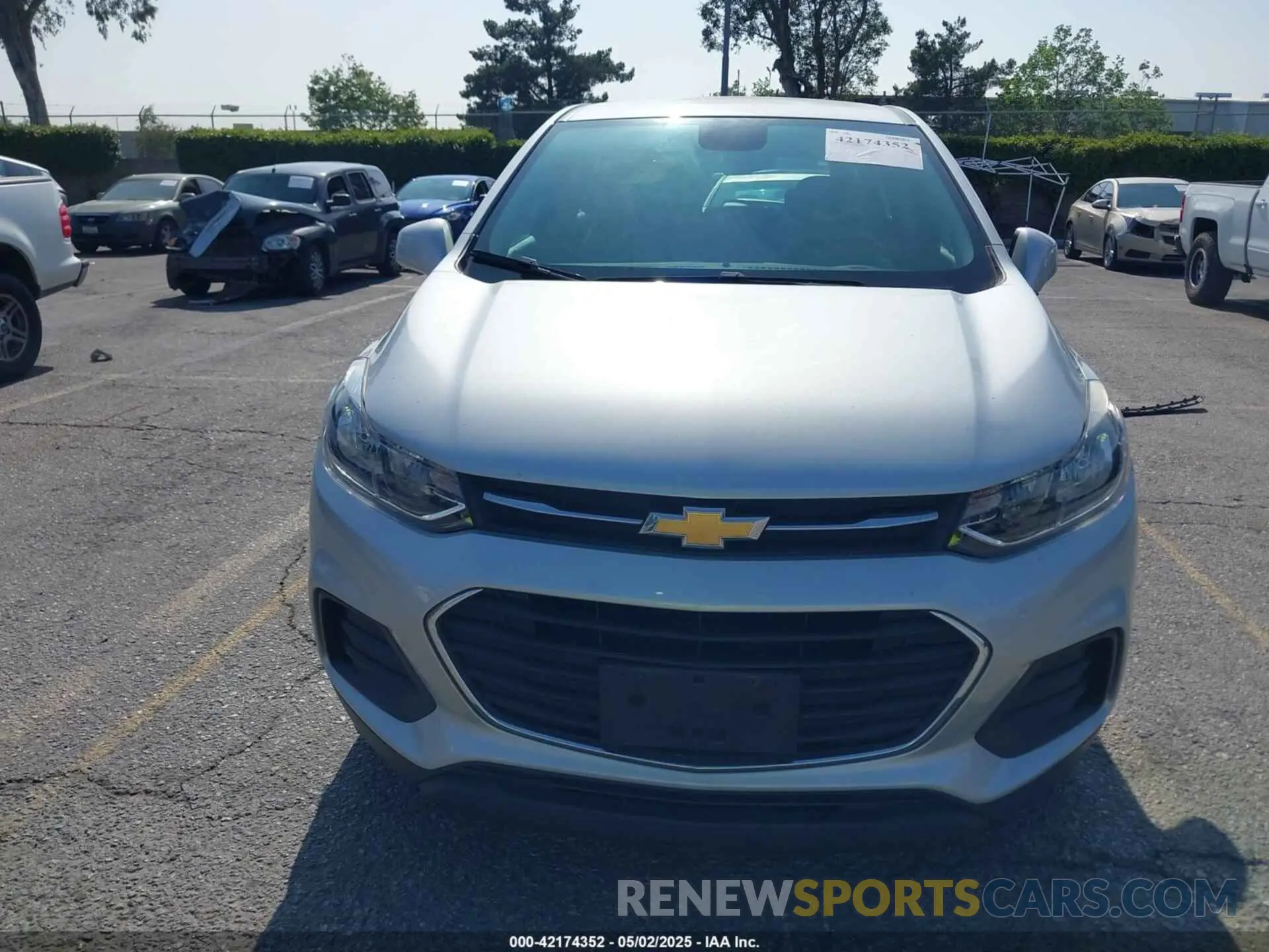 12 fotografías del automóvil dañado 3GNCJKSB7LL299358 CHEVROLET TRAX 2020