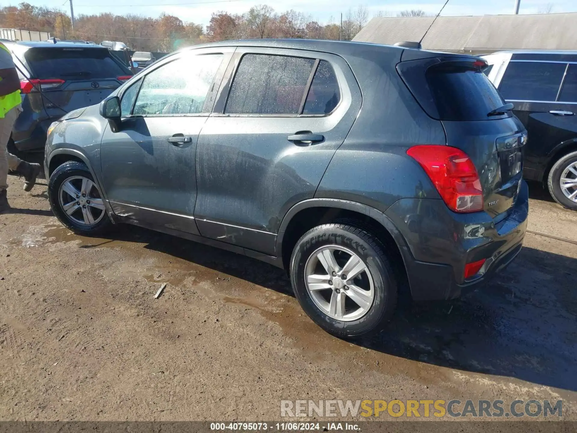 3 fotografías del automóvil dañado 3GNCJKSB9LL151440 CHEVROLET TRAX 2020