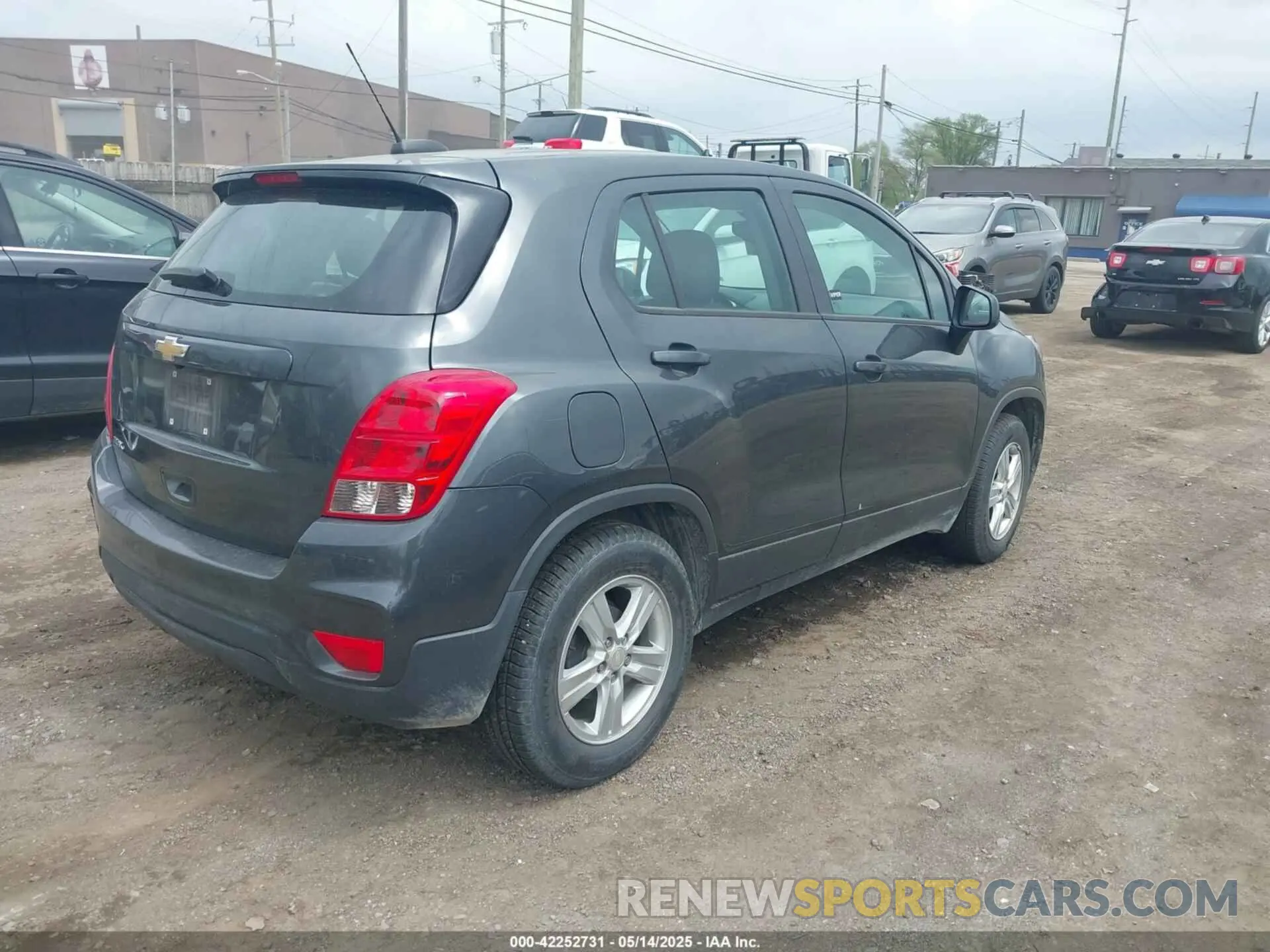 4 fotografías del automóvil dañado 3GNCJKSBXLL128281 CHEVROLET TRAX 2020