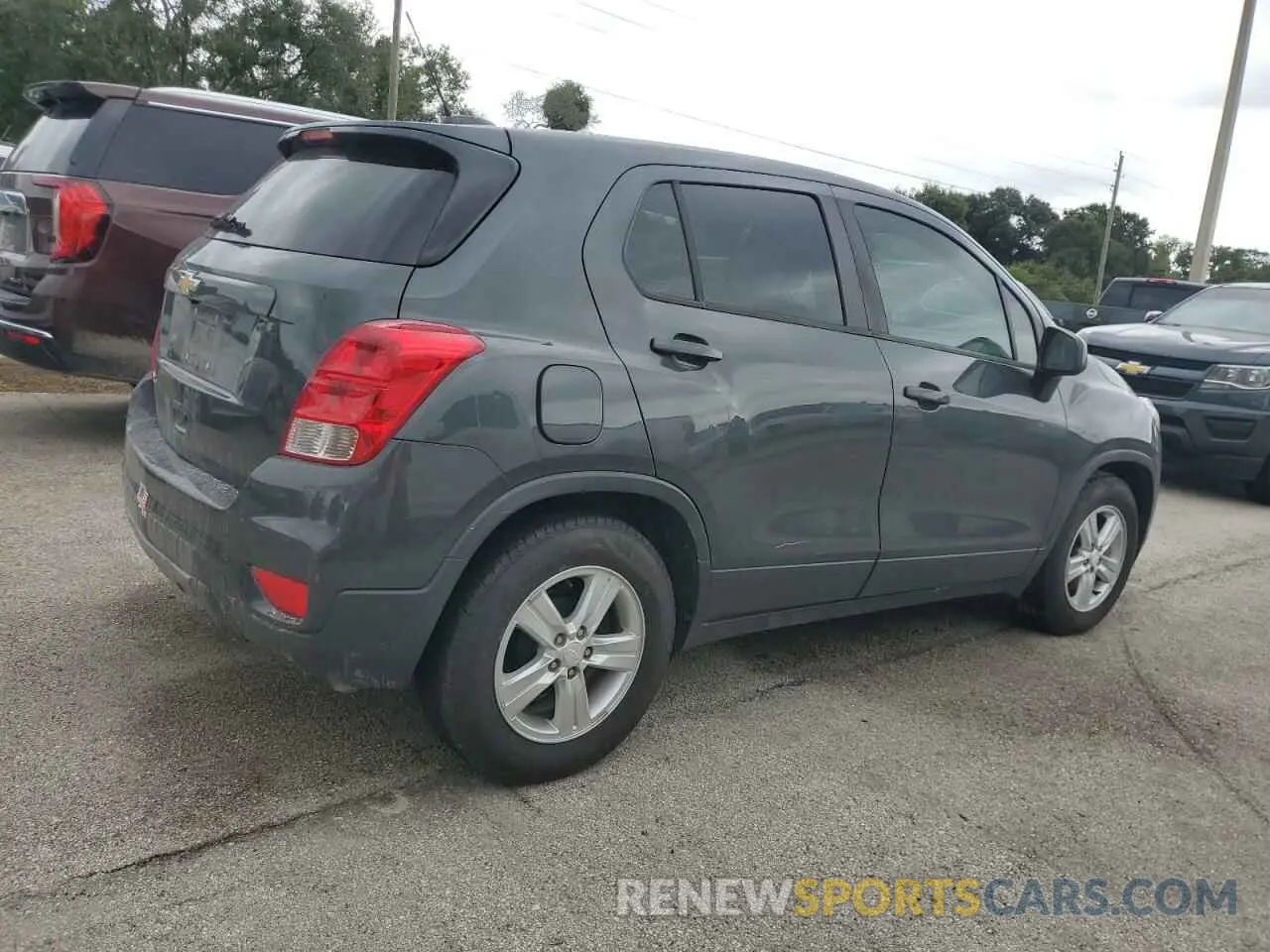 3 fotografías del automóvil dañado 3GNCJKSBXLL201326 CHEVROLET TRAX 2020