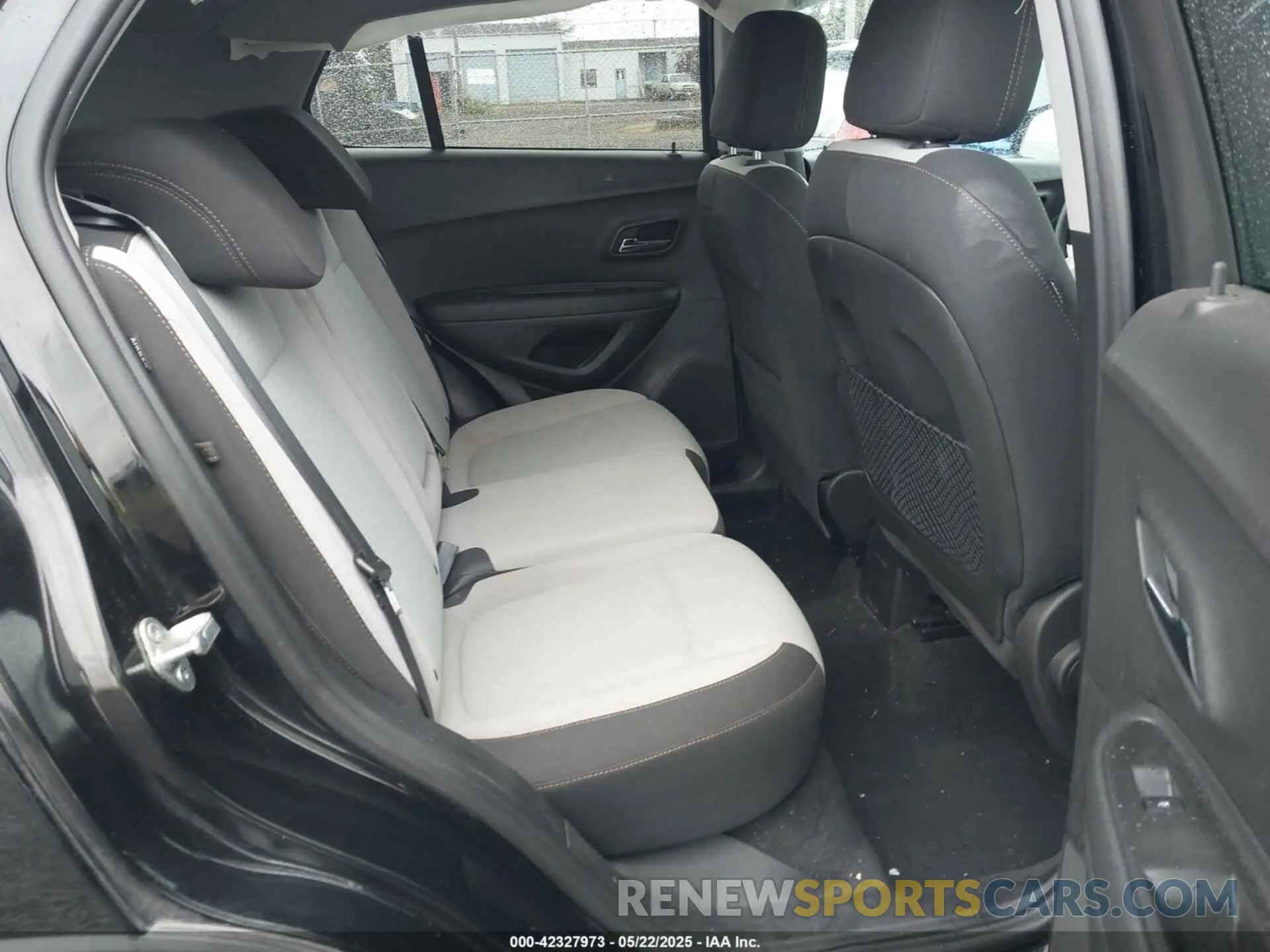 8 fotografías del automóvil dañado 3GNCJKSBXLL227702 CHEVROLET TRAX 2020