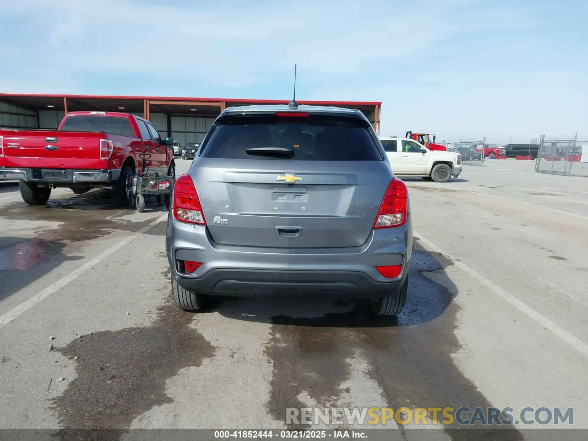 17 fotografías del automóvil dañado 3GNCJKSBXLL230292 CHEVROLET TRAX 2020