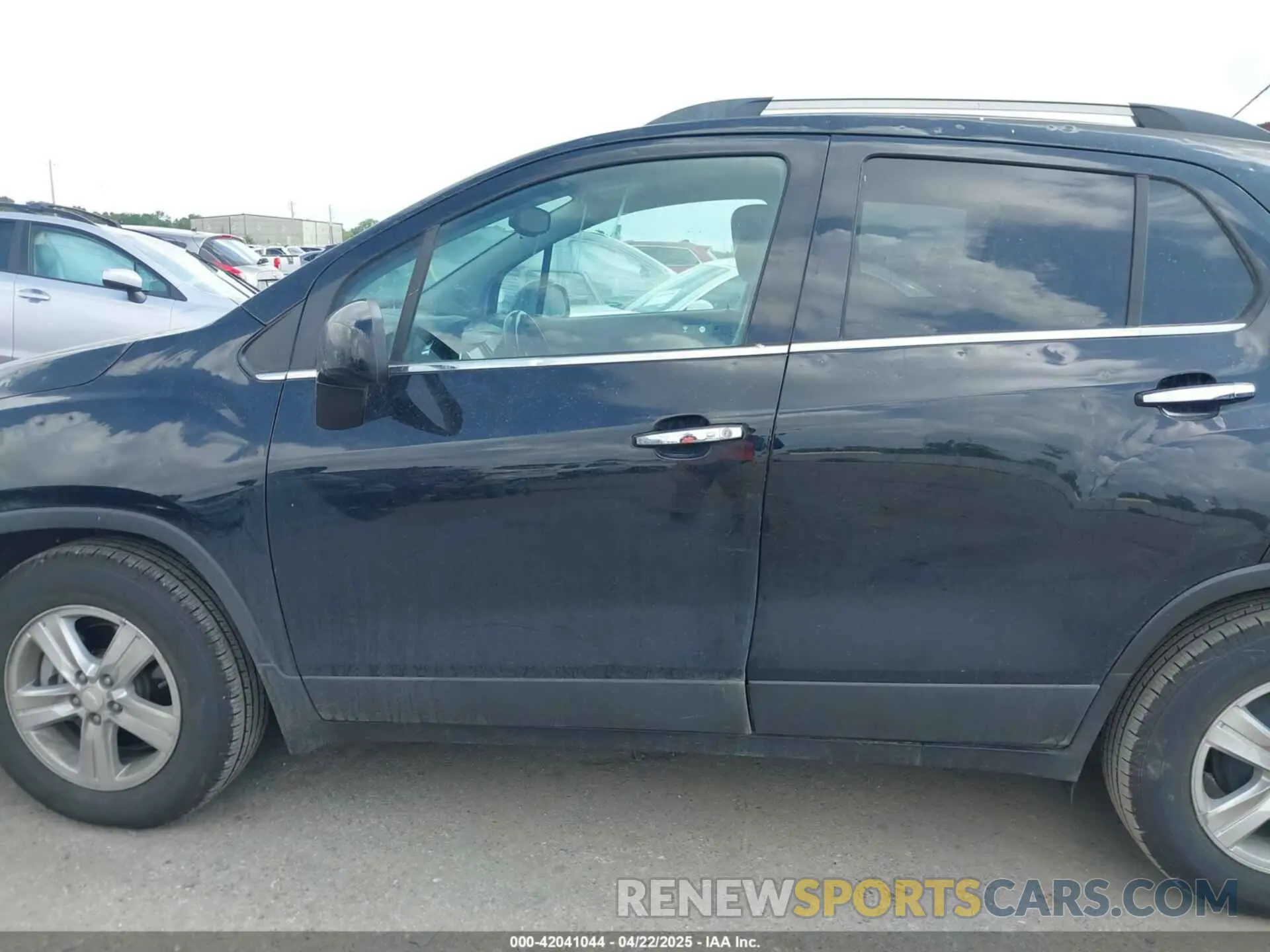 14 fotografías del automóvil dañado 3GNCJLSB1LL293934 CHEVROLET TRAX 2020