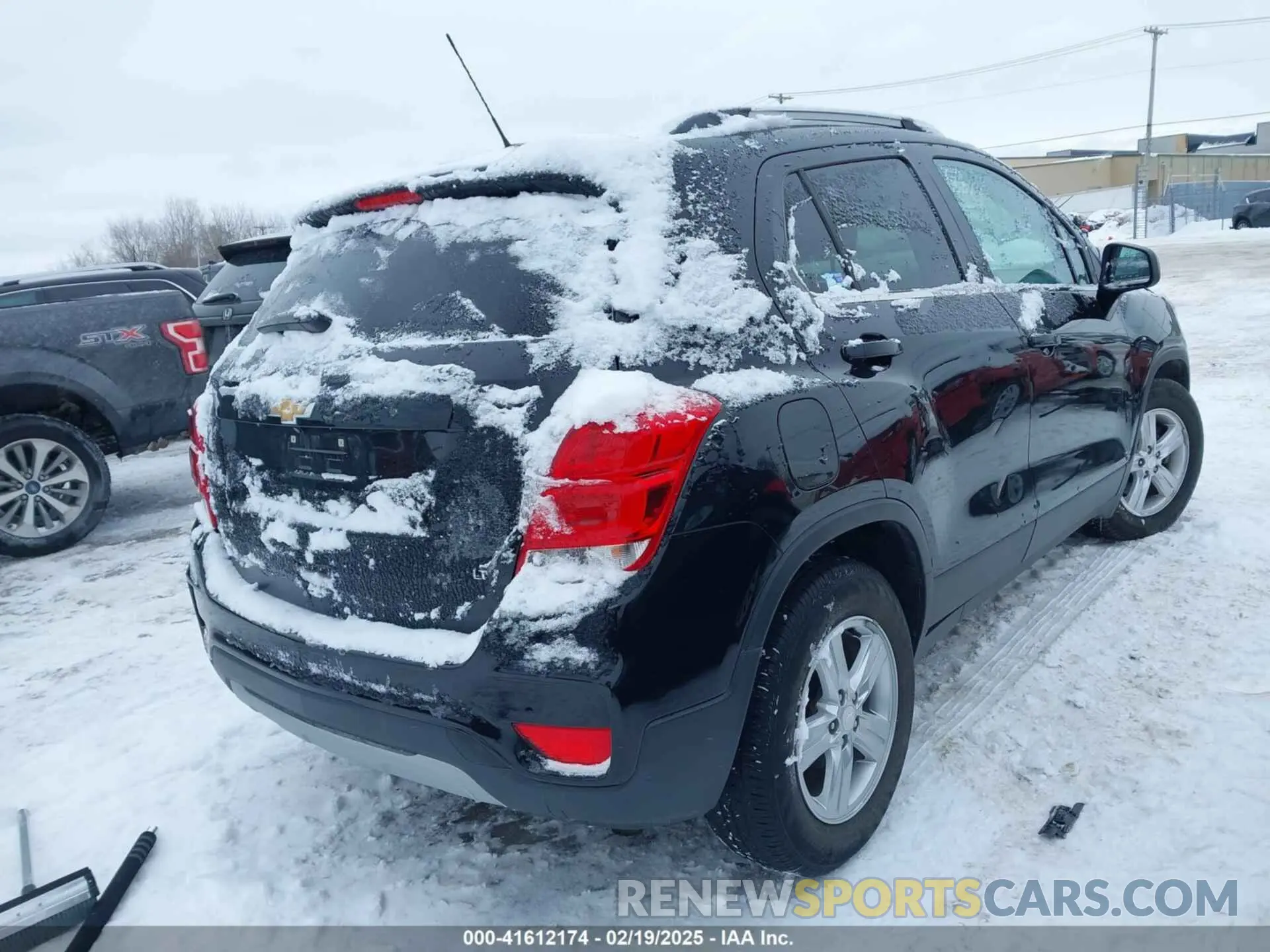 4 fotografías del automóvil dañado 3GNCJLSB3LL209113 CHEVROLET TRAX 2020