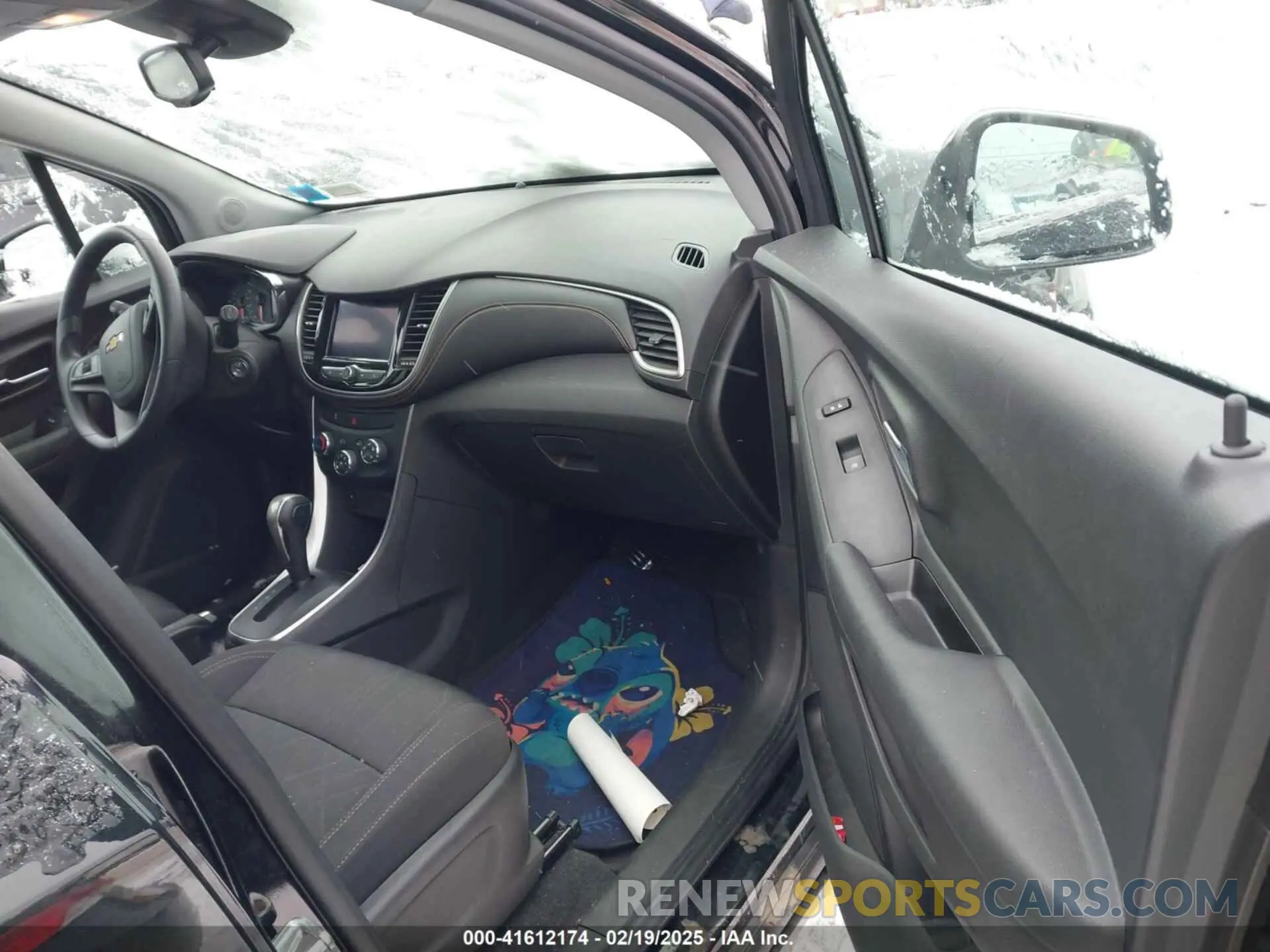 5 fotografías del automóvil dañado 3GNCJLSB3LL209113 CHEVROLET TRAX 2020