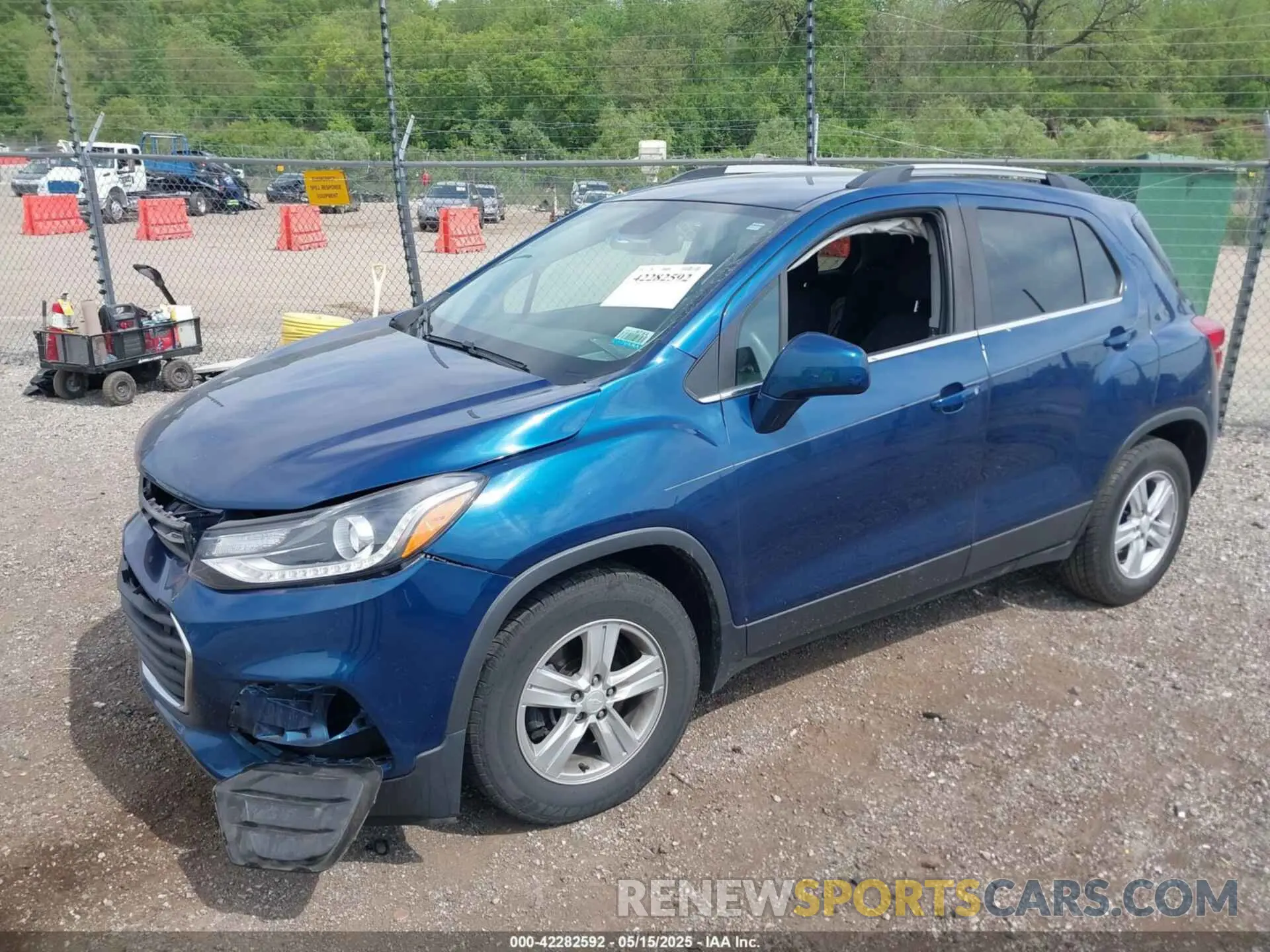 2 fotografías del automóvil dañado 3GNCJLSB5LL161632 CHEVROLET TRAX 2020