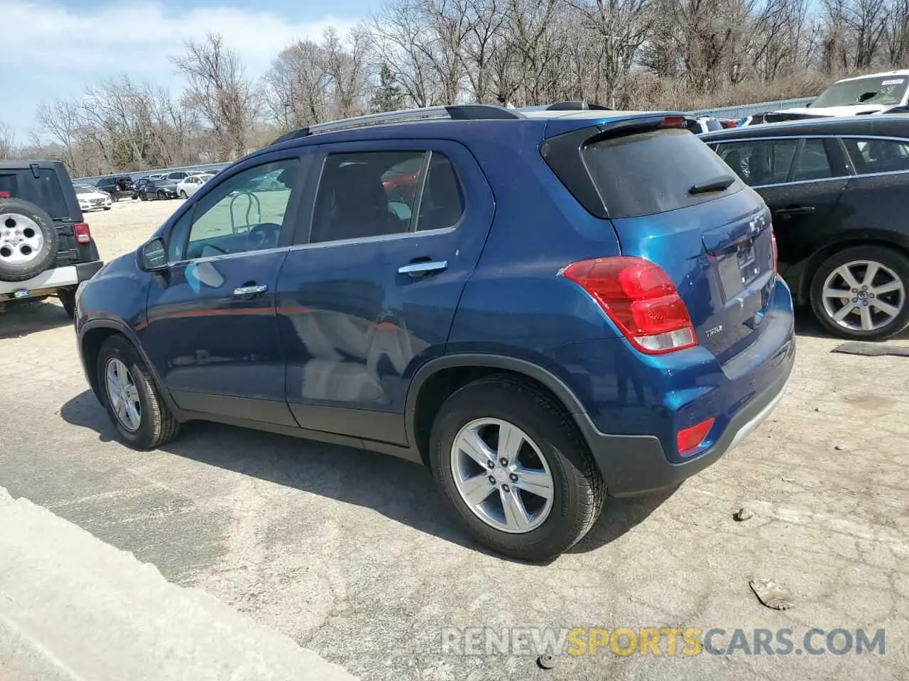 2 fotografías del automóvil dañado 3GNCJLSB5LL233042 CHEVROLET TRAX 2020