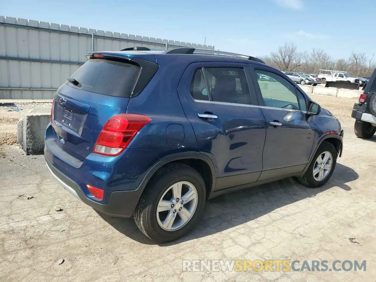 3 fotografías del automóvil dañado 3GNCJLSB5LL233042 CHEVROLET TRAX 2020