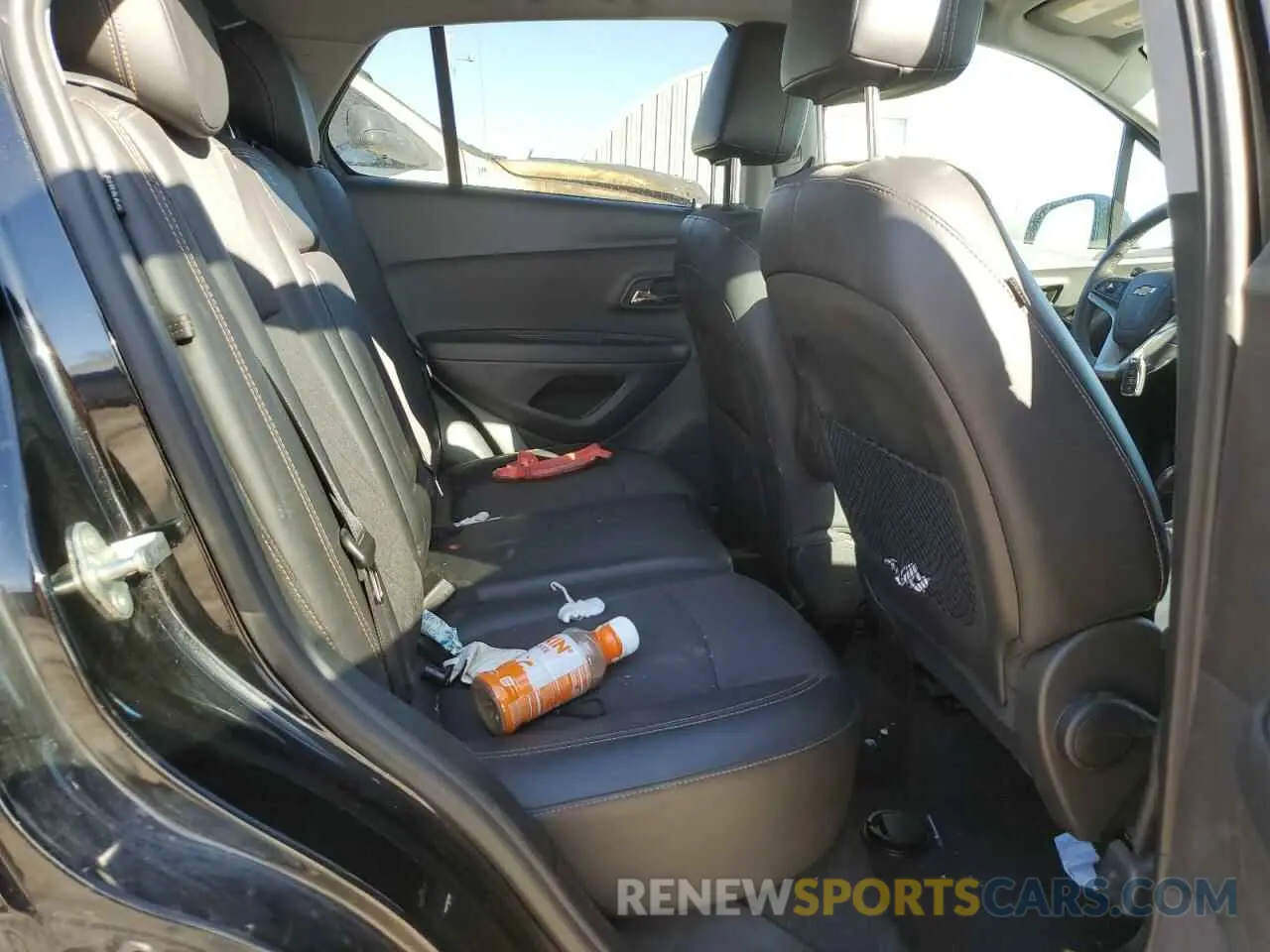 11 fotografías del automóvil dañado 3GNCJLSB5LL274576 CHEVROLET TRAX 2020