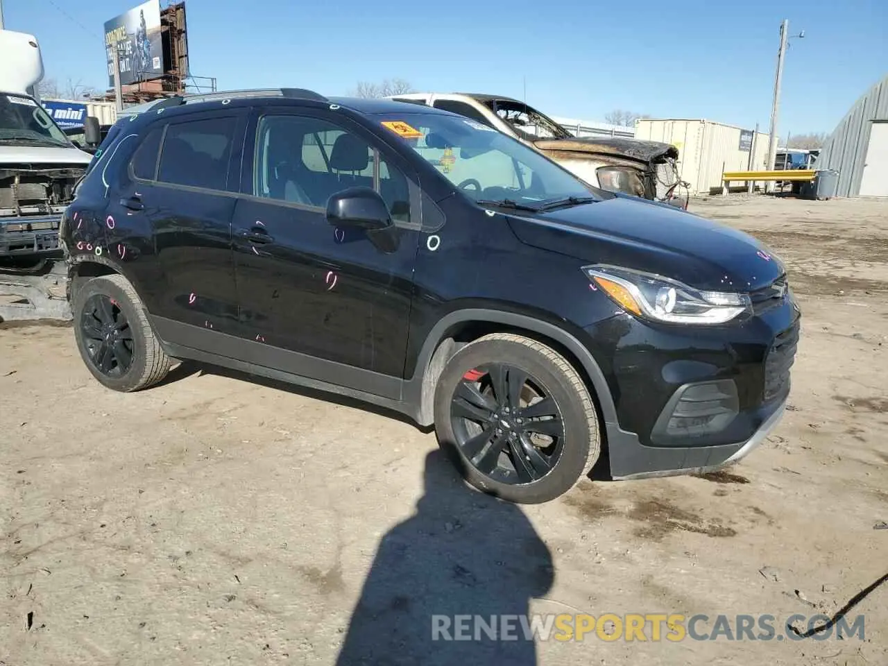4 fotografías del automóvil dañado 3GNCJLSB5LL274576 CHEVROLET TRAX 2020