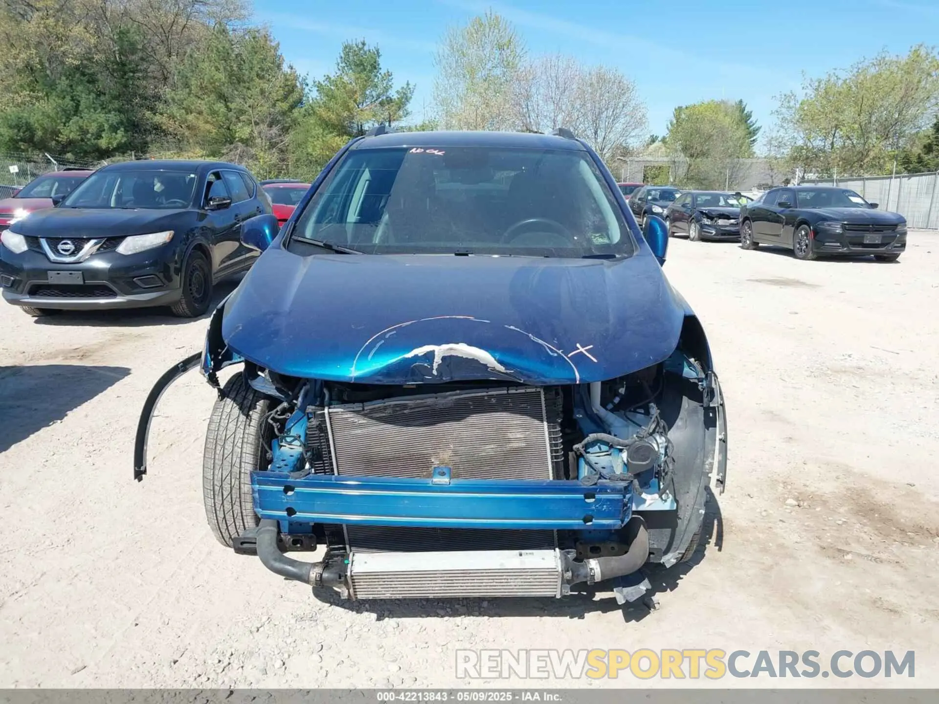 13 fotografías del automóvil dañado 3GNCJLSB6LL288423 CHEVROLET TRAX 2020