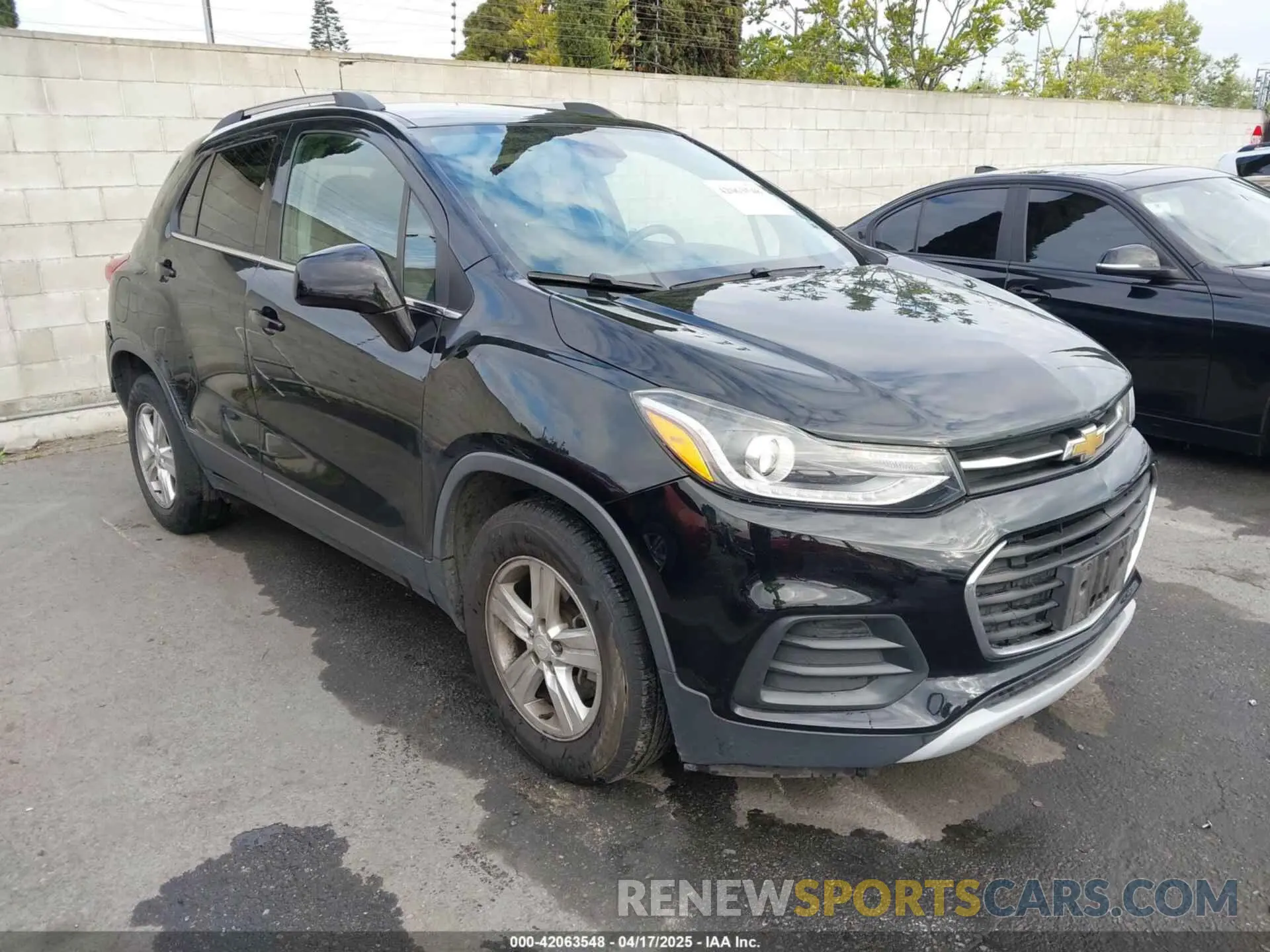 1 fotografías del automóvil dañado 3GNCJLSB6LL313546 CHEVROLET TRAX 2020
