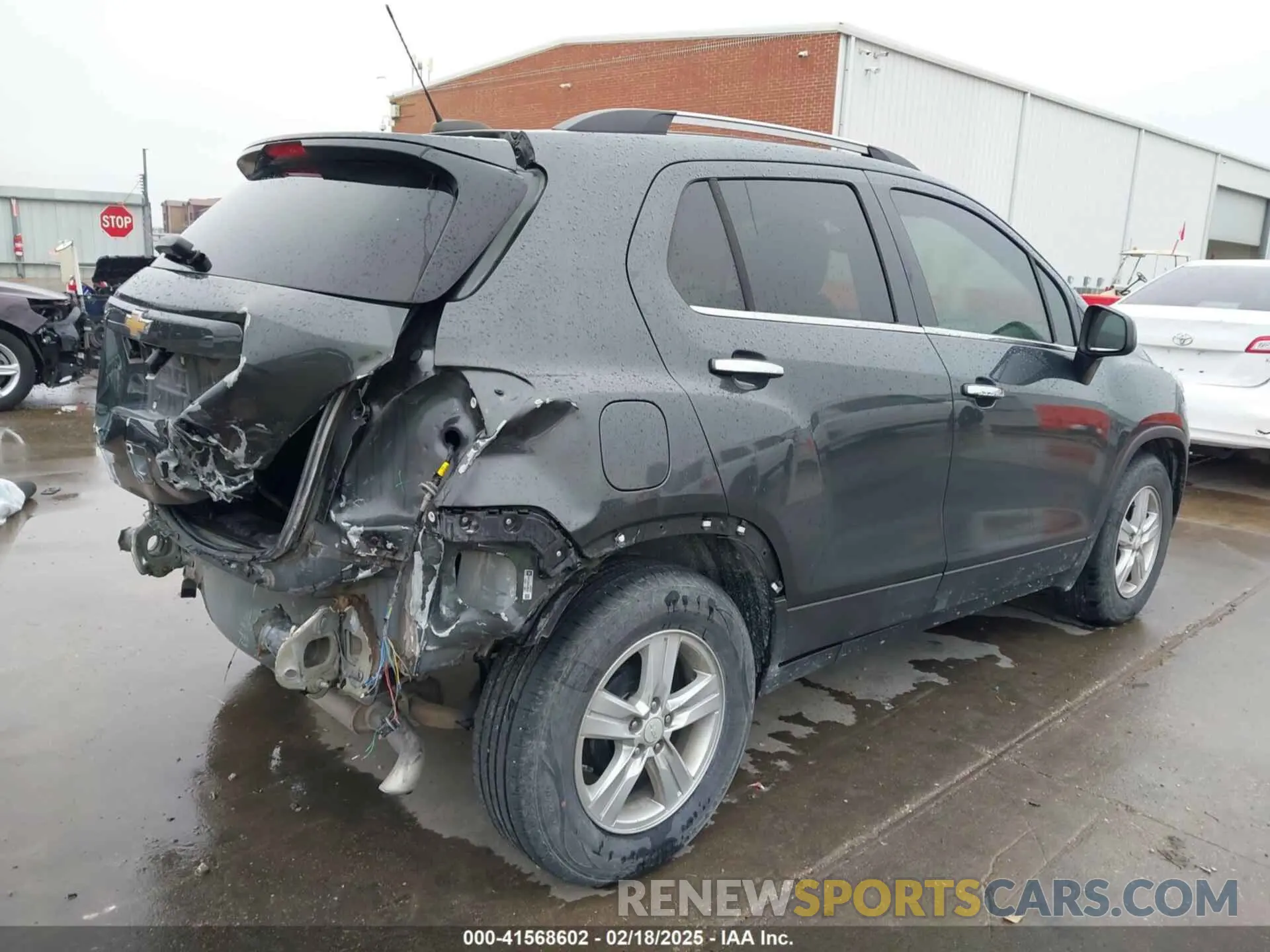 4 fotografías del automóvil dañado 3GNCJLSB7LL168453 CHEVROLET TRAX 2020
